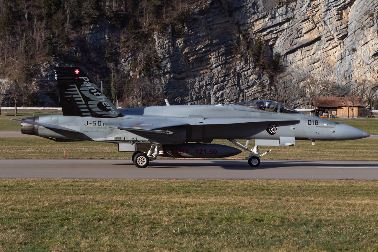 Full size: Swiss Air Force McDonnel Douglas F/A-18 Hornet J-5018 at 