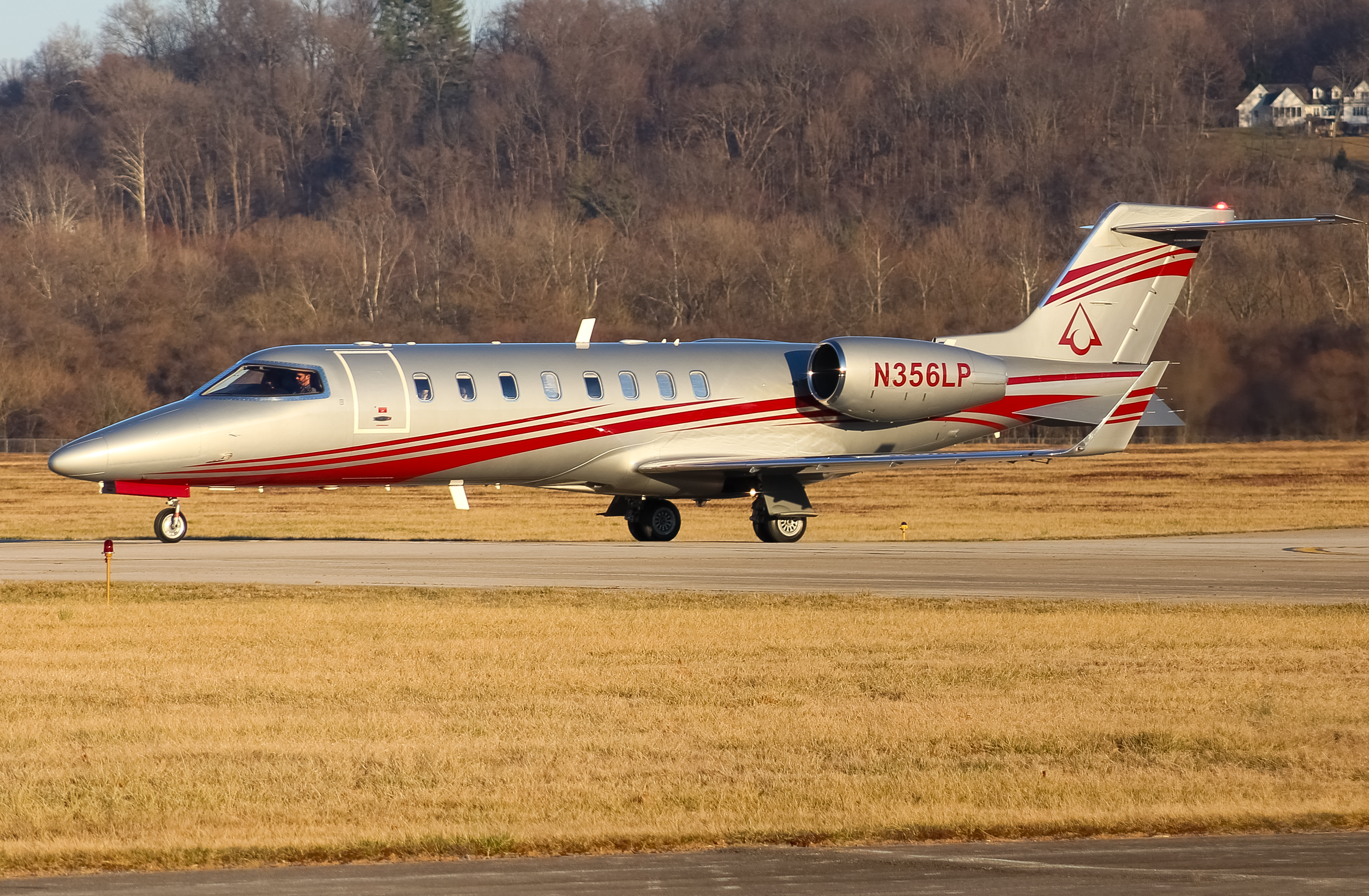 Full size: PRIVATE  Learjet 45 N356LP at Cincinnati Municipal Airport/Lunken Field
