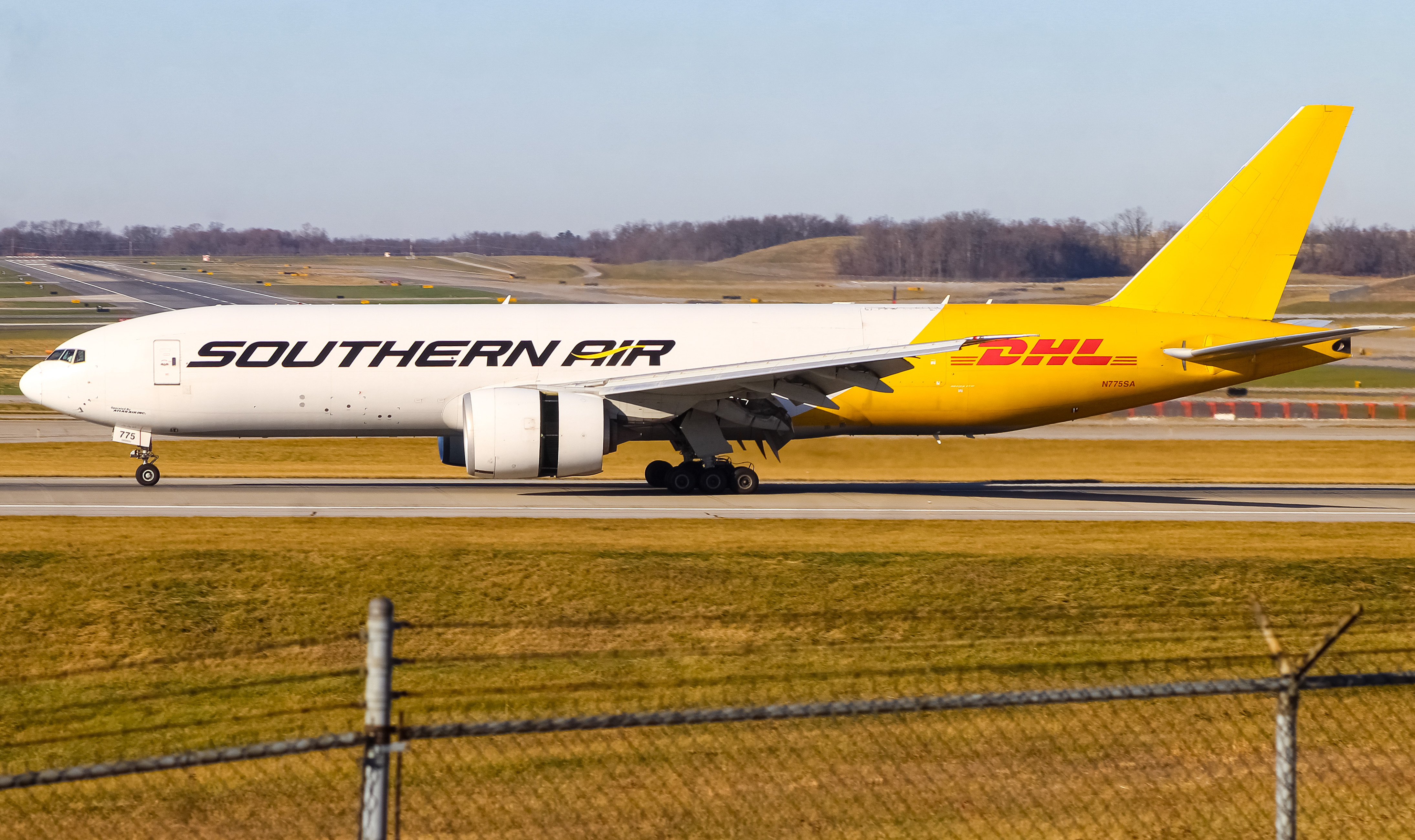 Full size: Southern Air Cargo Boeing 777-F N775SA at Cincinnati/Northern Kentucky International Airport