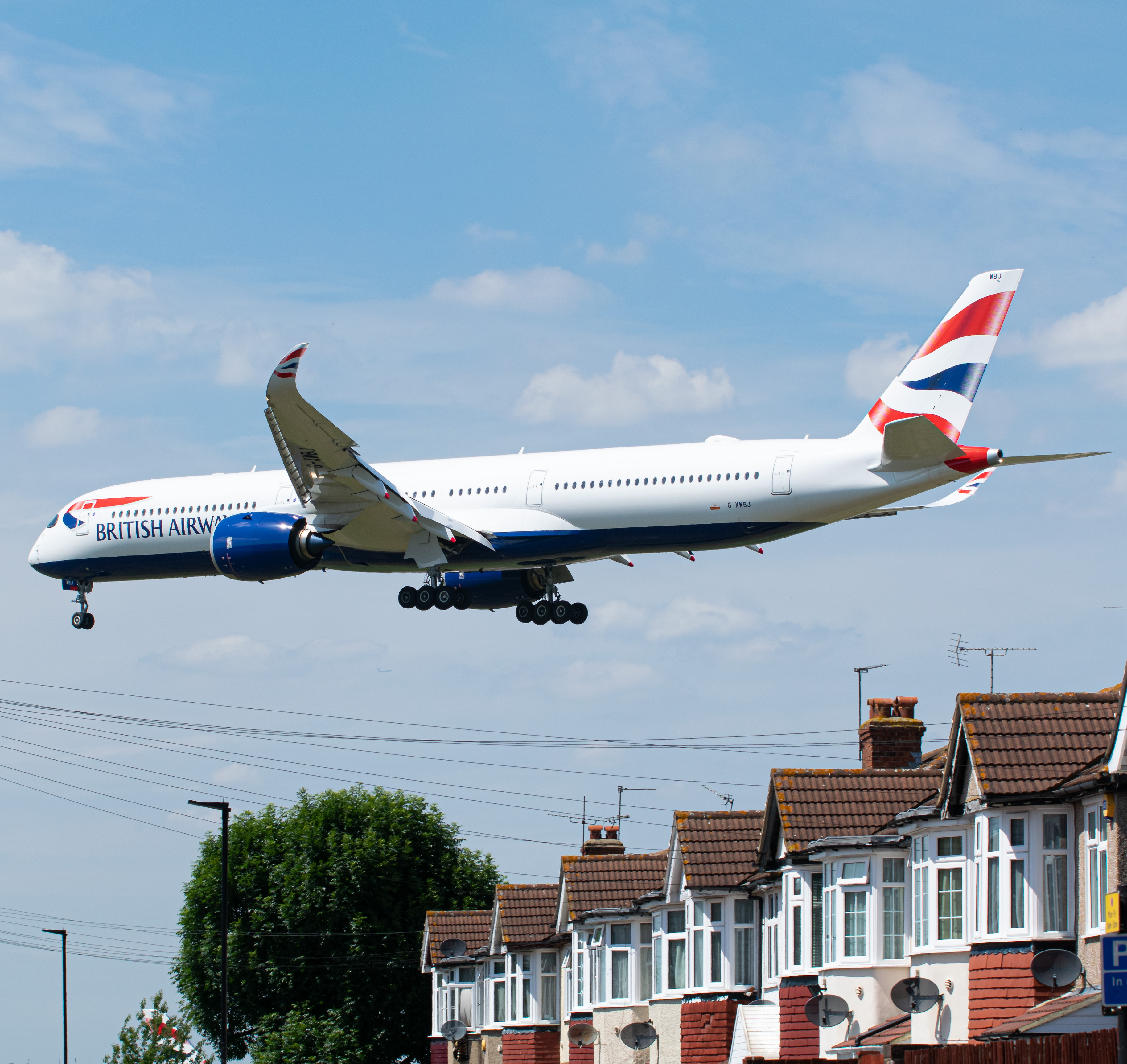 Full size: British Airways A350-1000 G-XWBJ at London Heathrow International Airport