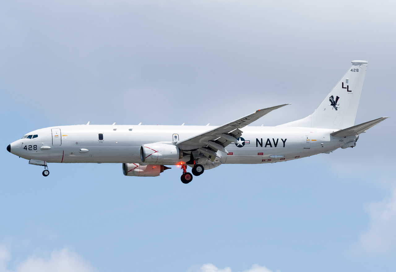 Full size: US Navy Boeing P-8A Poseidon 168428 at Hunter Army Airfield