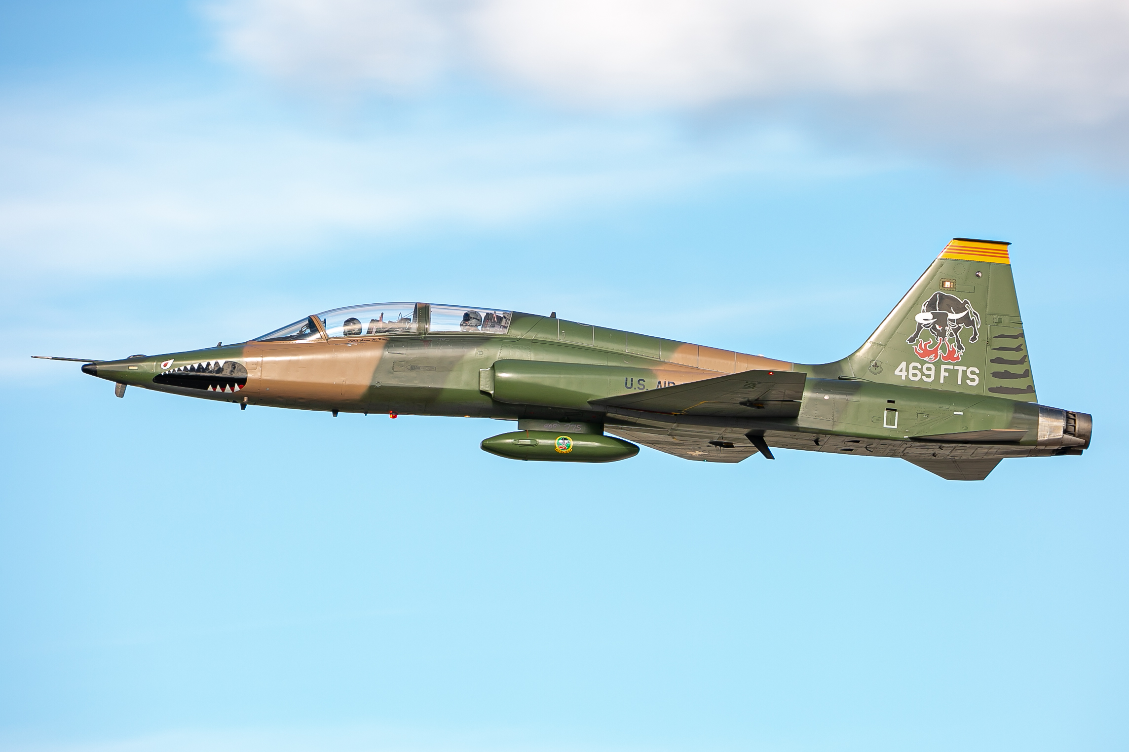 Full size: USAF - United States Air Force Northrop T-38C Talon 664343 at Wittman Regional Airport