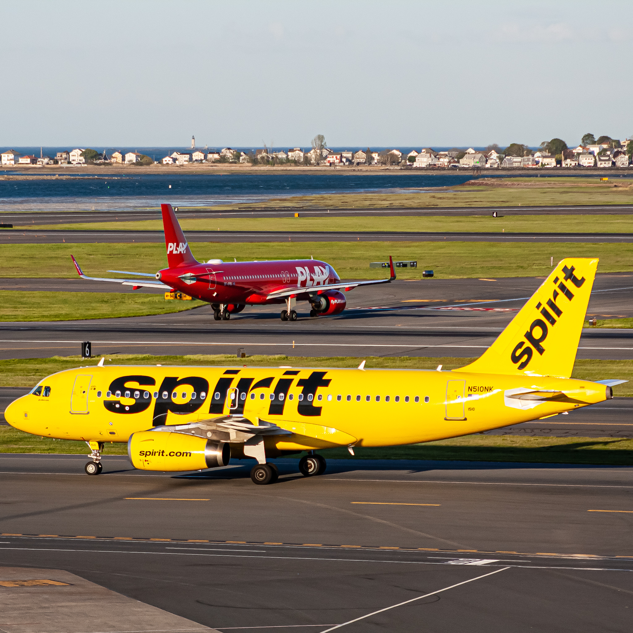 Full size: Spirit Airlines Airbus A319 N510NK  at General Edward Lawrence Logan International Airport