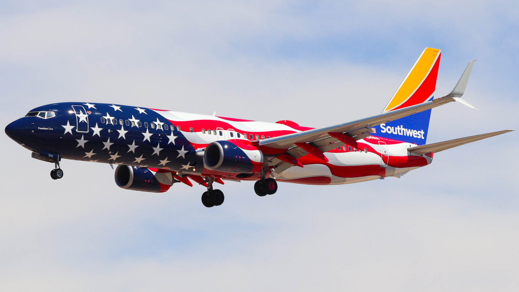 Full size: Southwest Airlines Boeing 737-800 N500WR at Harry Reid International Airport