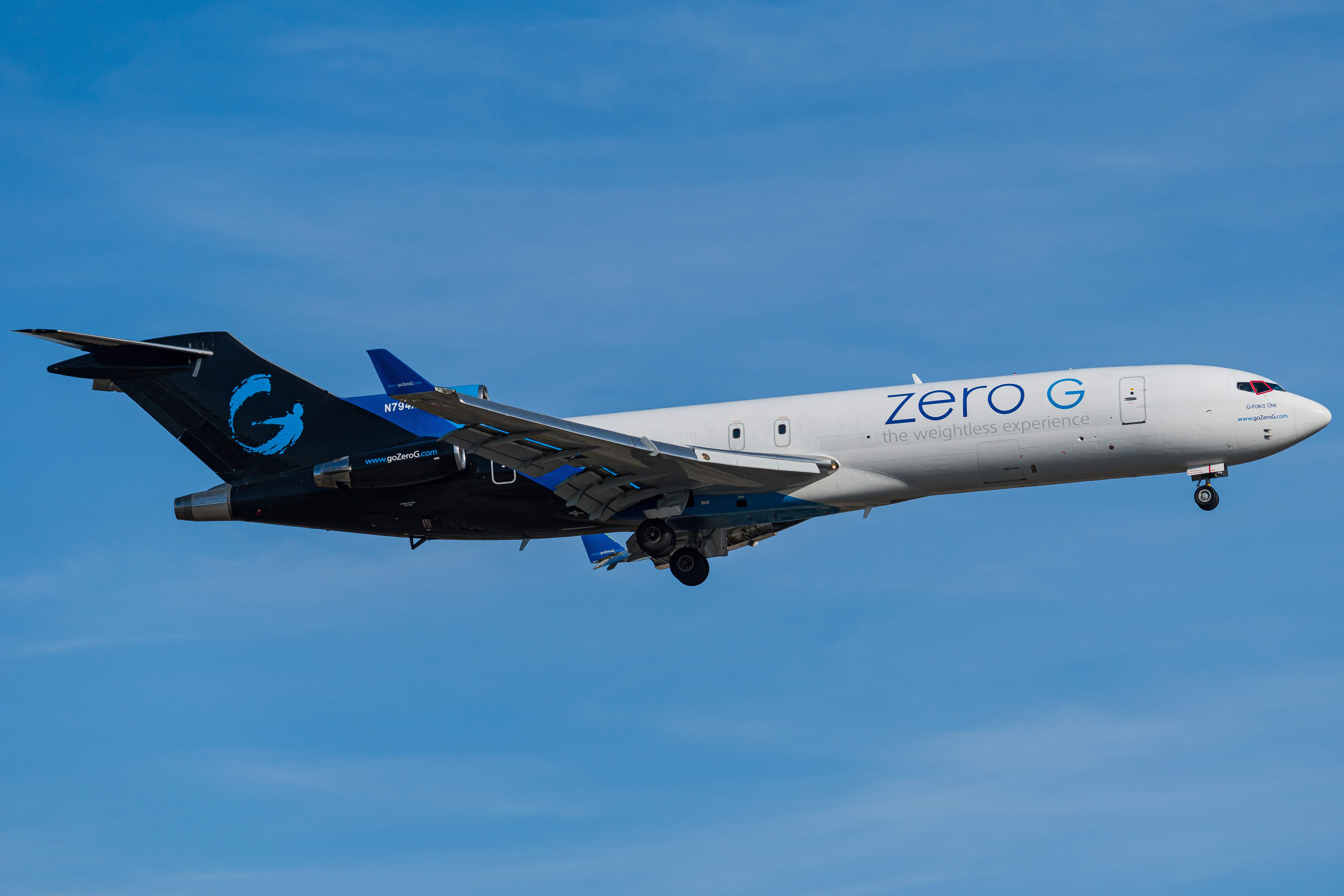 Full size: PRIVATE Boeing 727-200 N794AJ at Newark Liberty International Airport