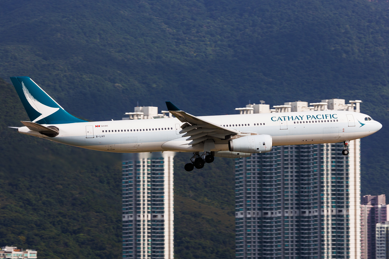 Full size: Cathay Pacific Airbus A330-300 B-LAO at Hong Kong International Airport