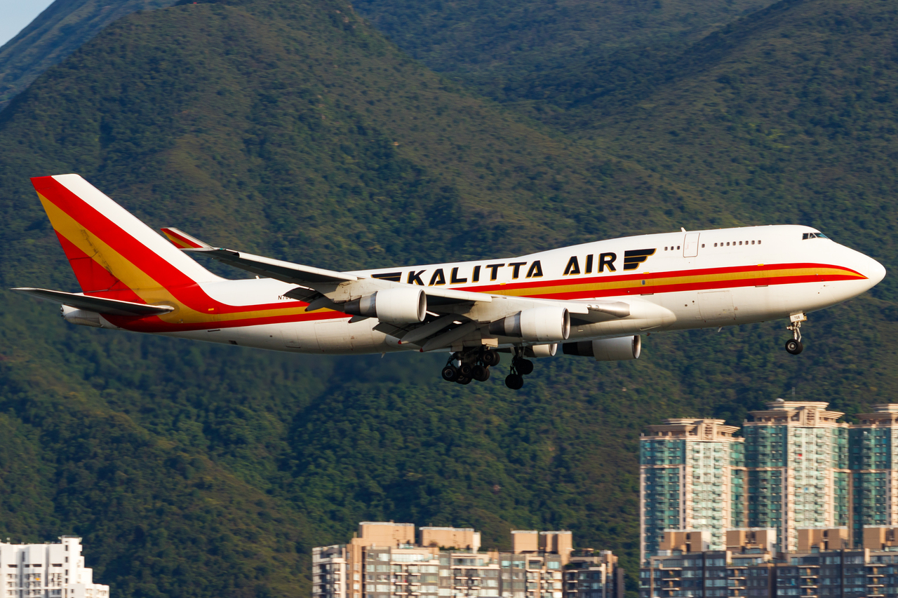 Full size: Kalitta Air  Boeing 747-400F N708CK at Hong Kong International Airport
