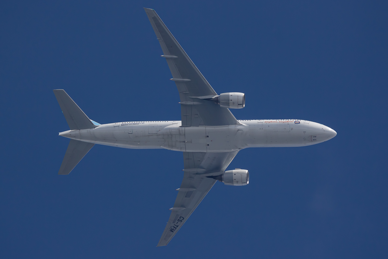 Full size: Euro Atlantic Airways Boeing 777-200ER CS-TFM at Rickenbacker International Airport