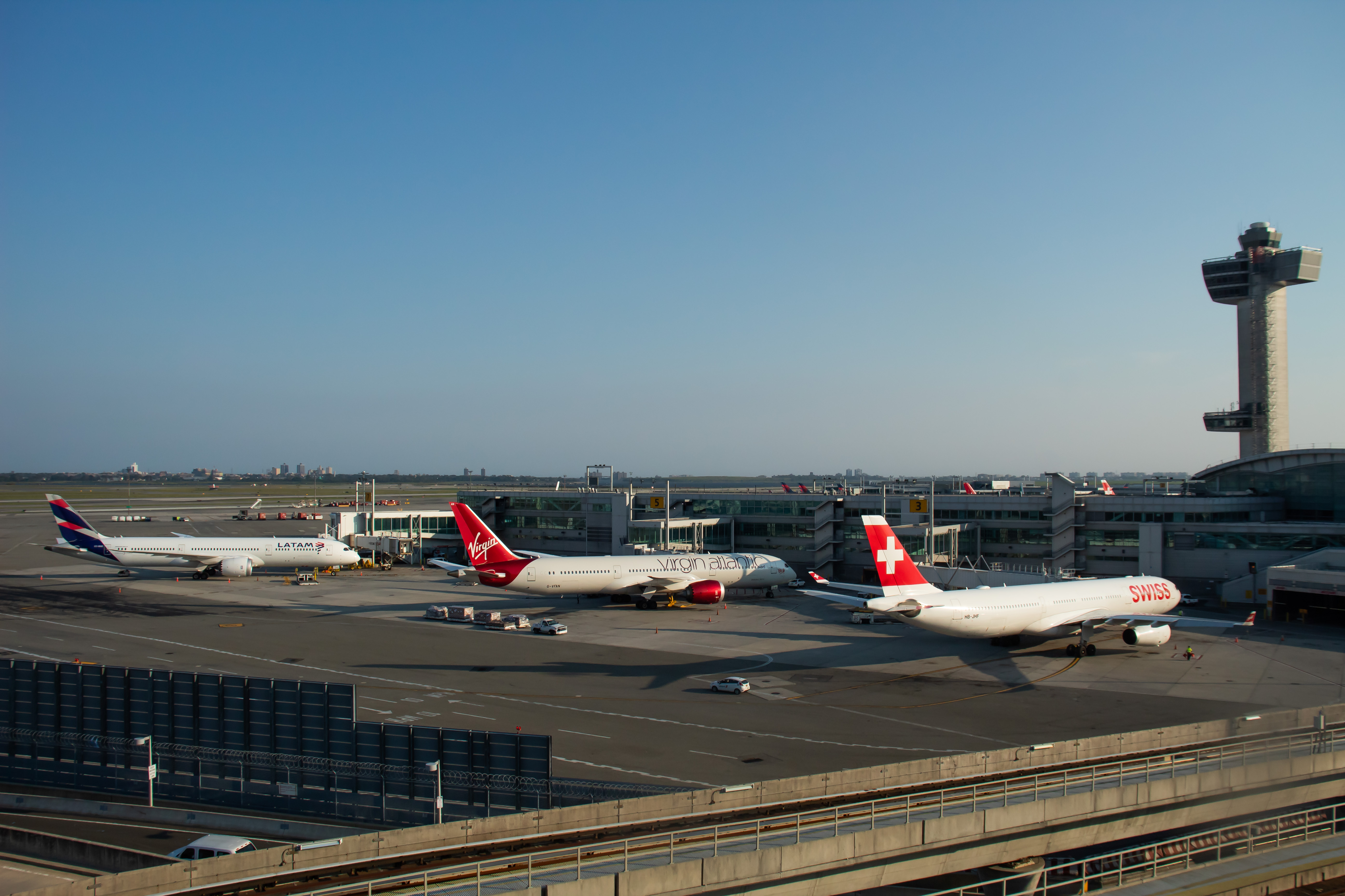 Full size: Airport Photo KJFK at John F. Kennedy International Airport