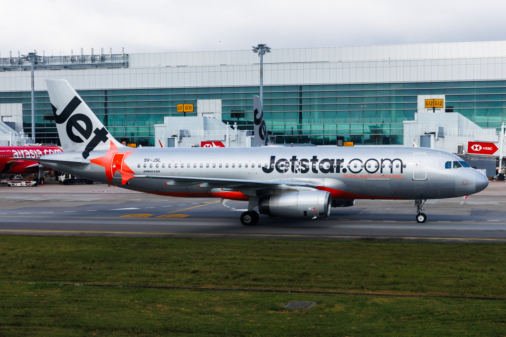 Full size: JetStar Asia Airbus A320 9V-JSL at Singapore-Changi Airport