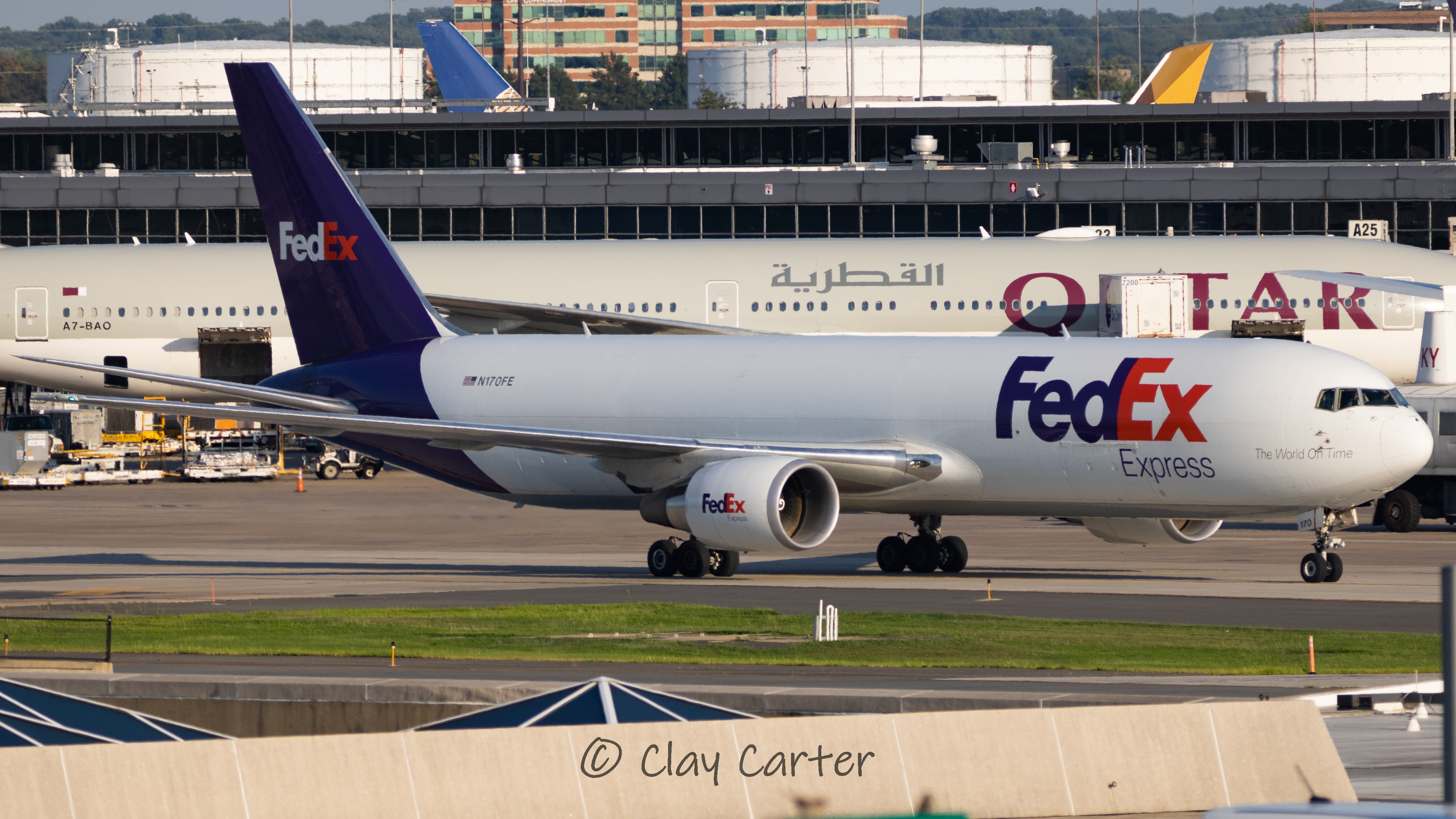 Full size: FedEx Boeing 767-300F N170FE at Washington Dulles International Airport