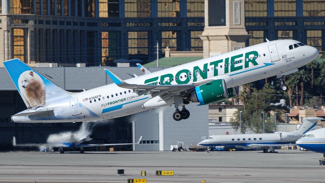 Full size: Frontier Airlines Airbus A320NEO N366FR at Harry Reid International Airport