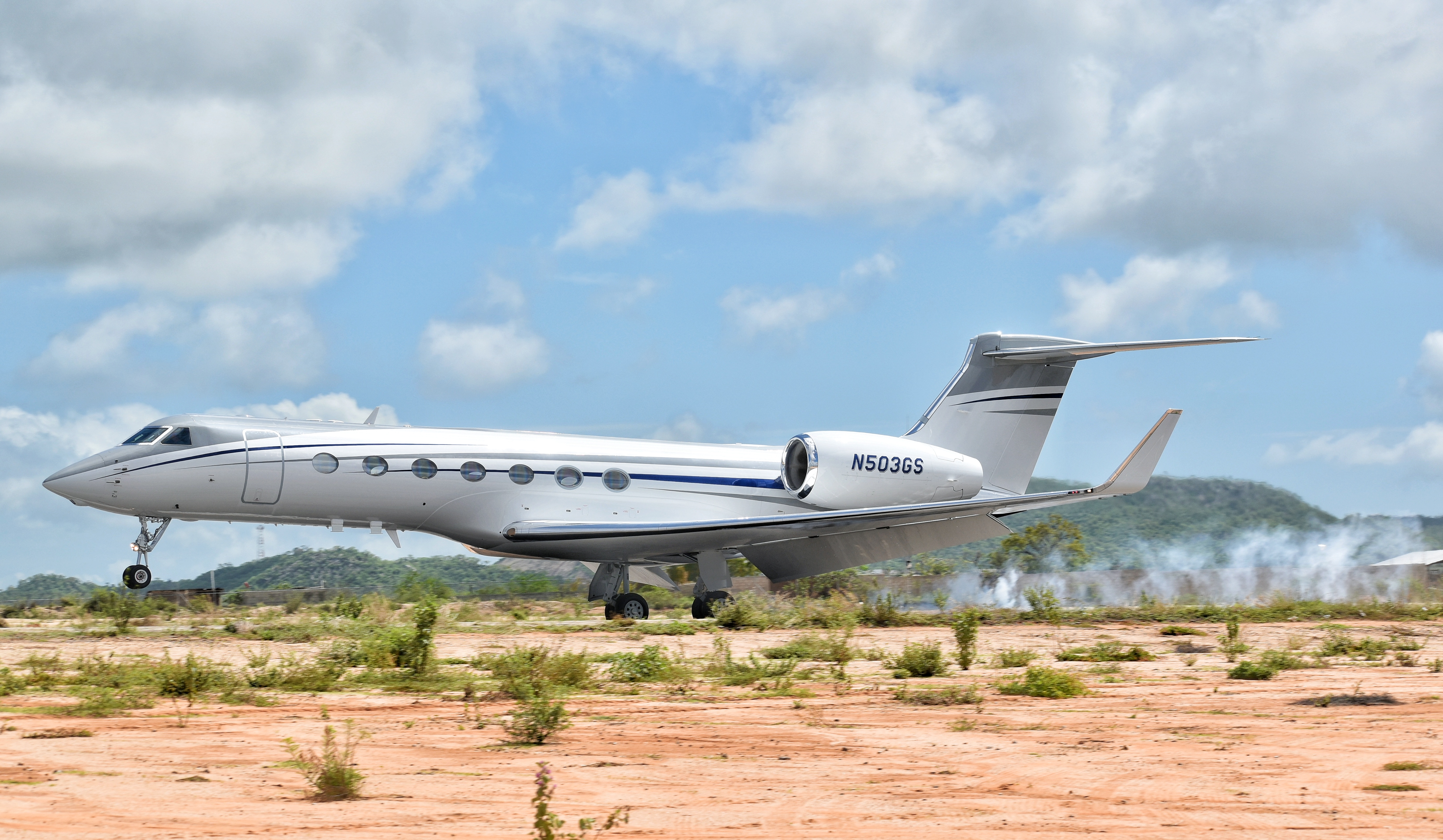 Full size: AS Air II LLC Gulfstream V N503GS at Aeropuerto de Cabo San Lucas Internacional