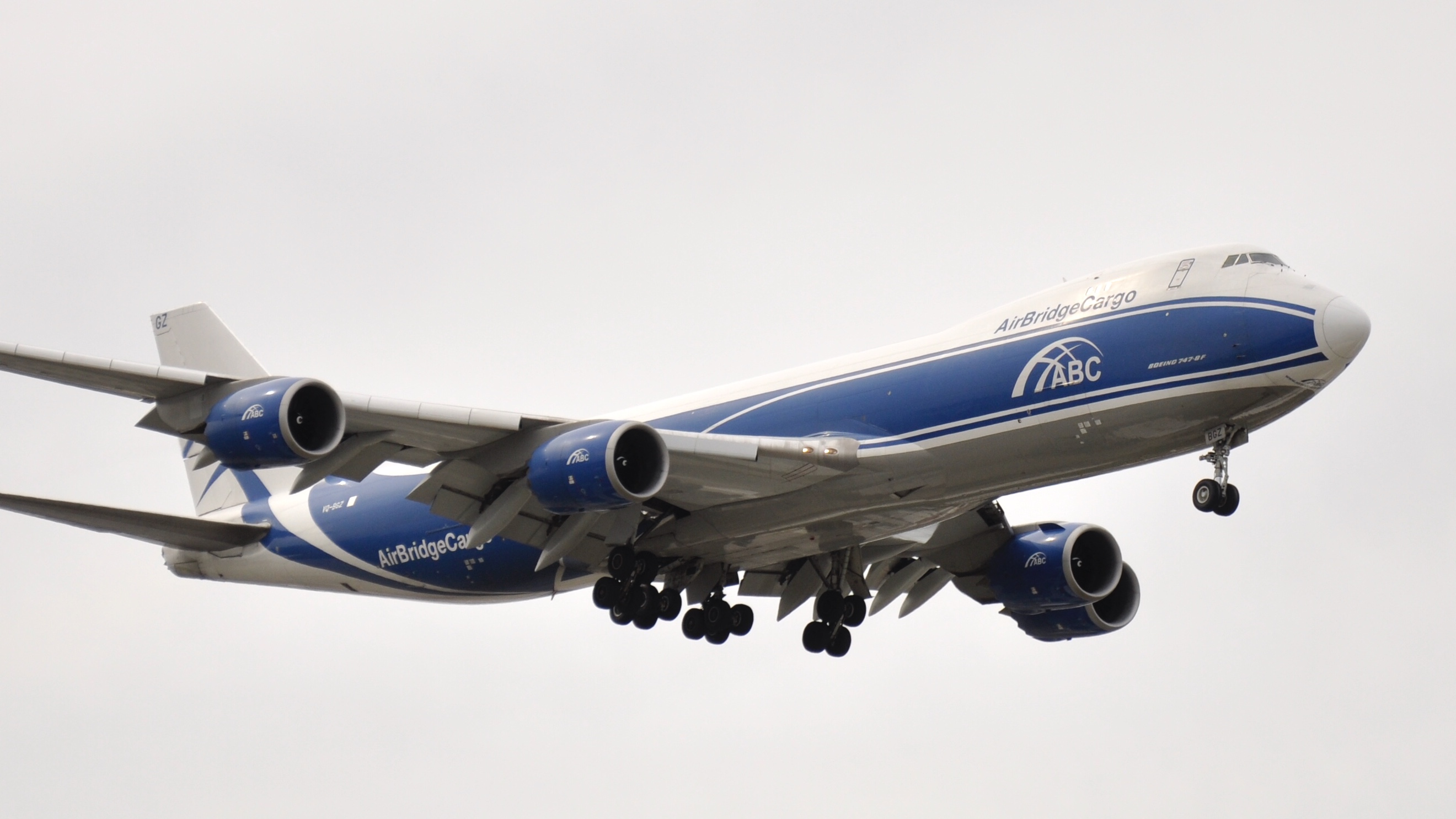 Full size: AirBridgeCargo Boeing 747-8i VQ-BGZ at Chicago O'Hare International Airport