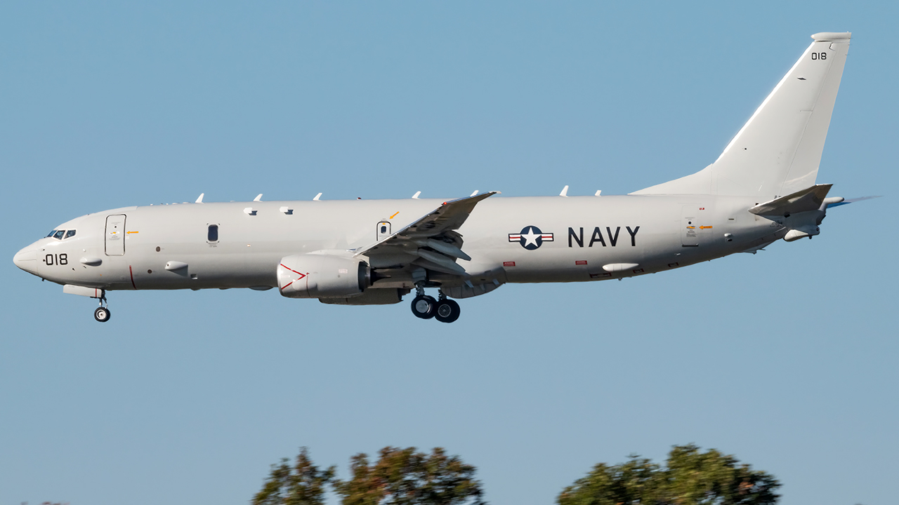 Full size: USN - United States Navy Boeing P-8 Poseidon  170018 at Joint Base Andrews