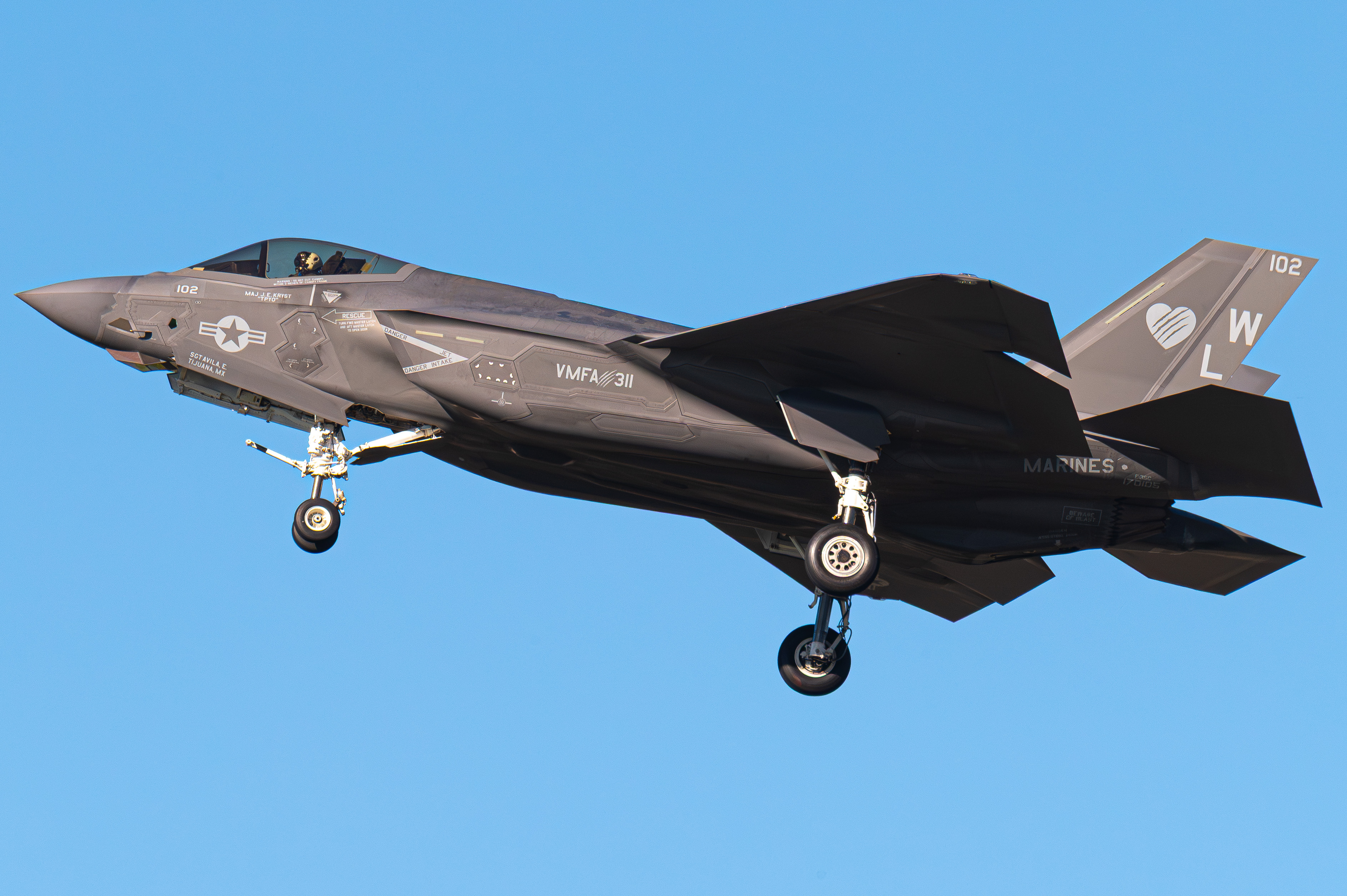 Full size: USMC - United States Marine Corp Lockheed Martin F-35 Lightning 170105 at Miramar MCAS (Joe Foss Field) Airport