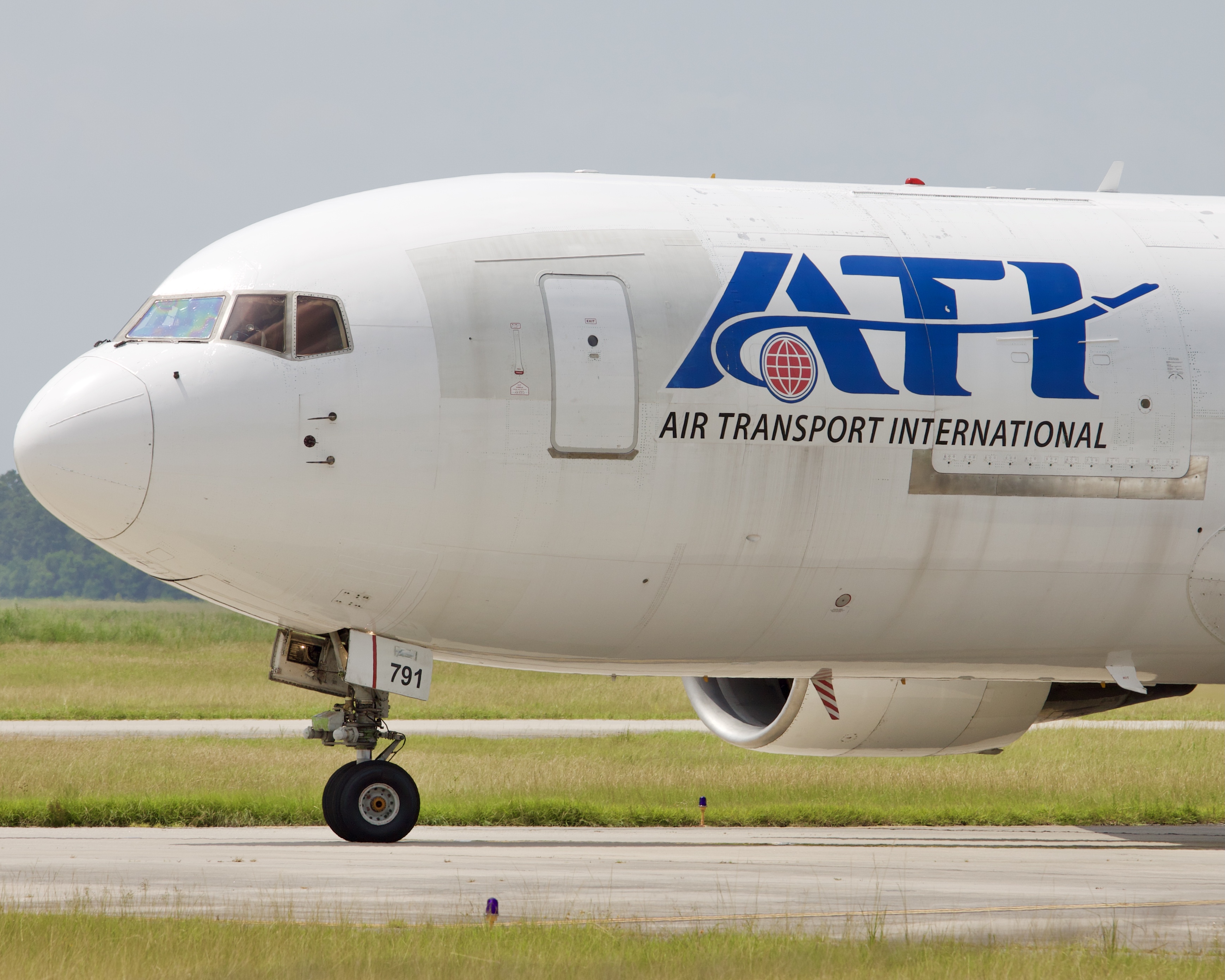 Full size: Air Transport International Boeing 767-200F N791AX at Houston-George Bush Intercontinental Airport