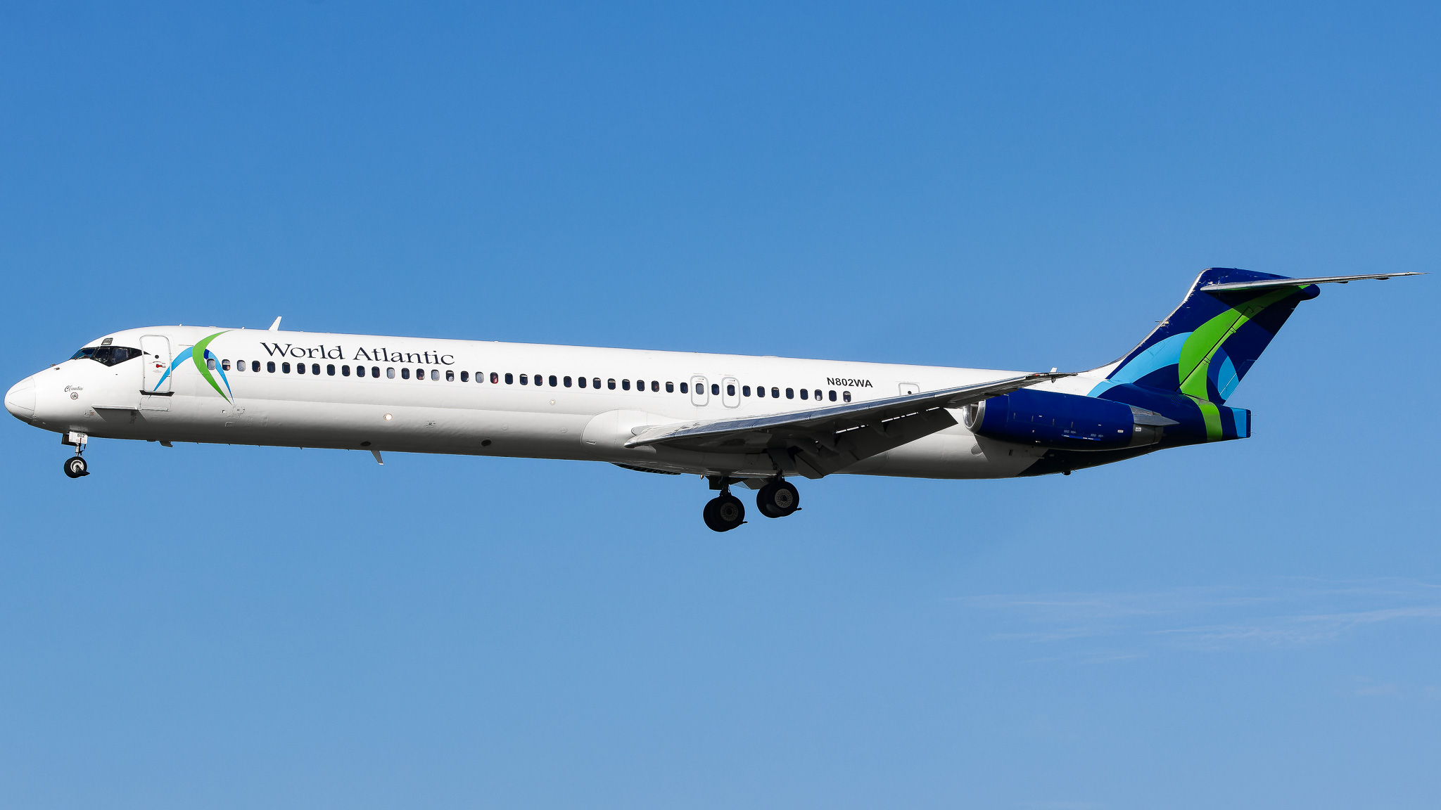 Full size: World Atlantic Airlines McDonnell Douglas MD-83 N802WA at Tampa International Airport