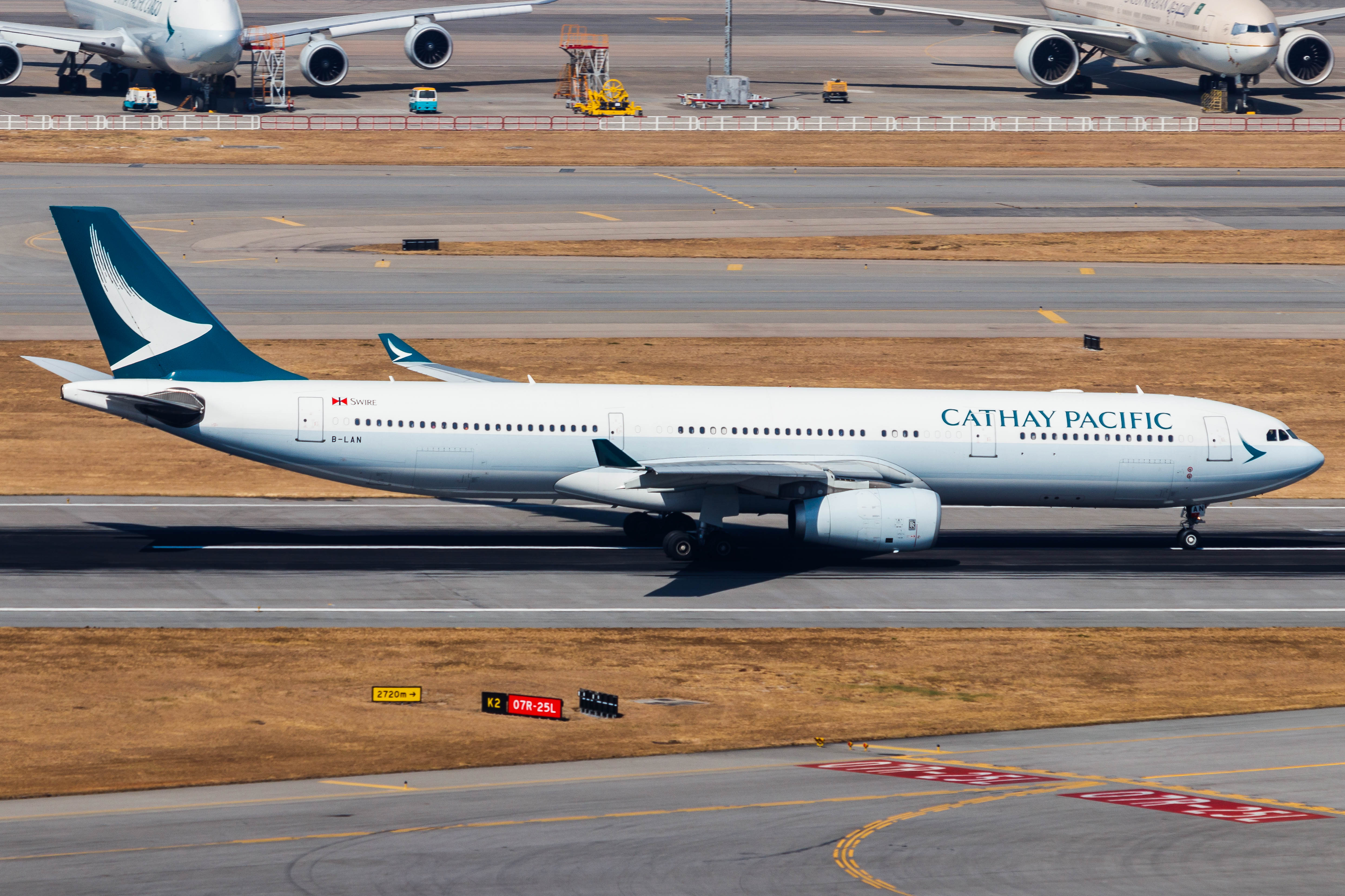 Full size: Cathay Pacific Airbus A330-300 B-LAN at Hong Kong International Airport