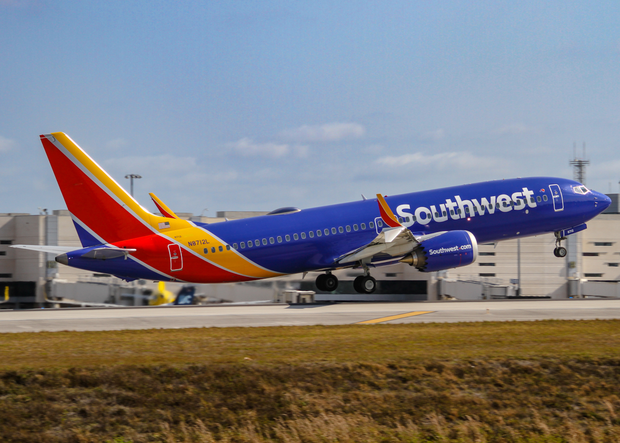 Full size: Southwest Airlines Boeing 737 MAX 8 N8712L at Fort Lauderdale/Hollywood International Airport