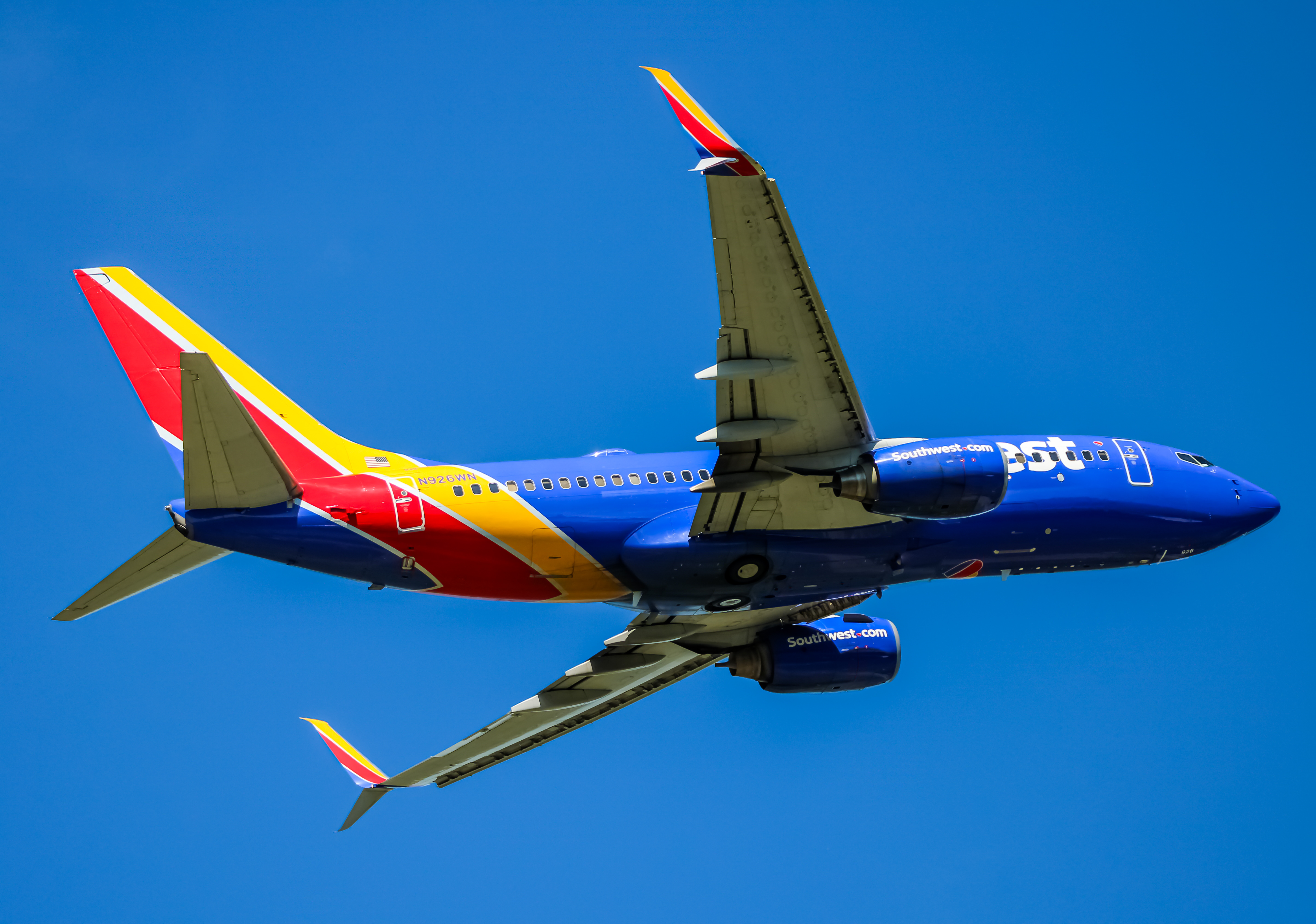 Full size: Southwest Airlines Boeing 737-800 N926WN at Baltimore/Washington International Thurgood Marshall Airport