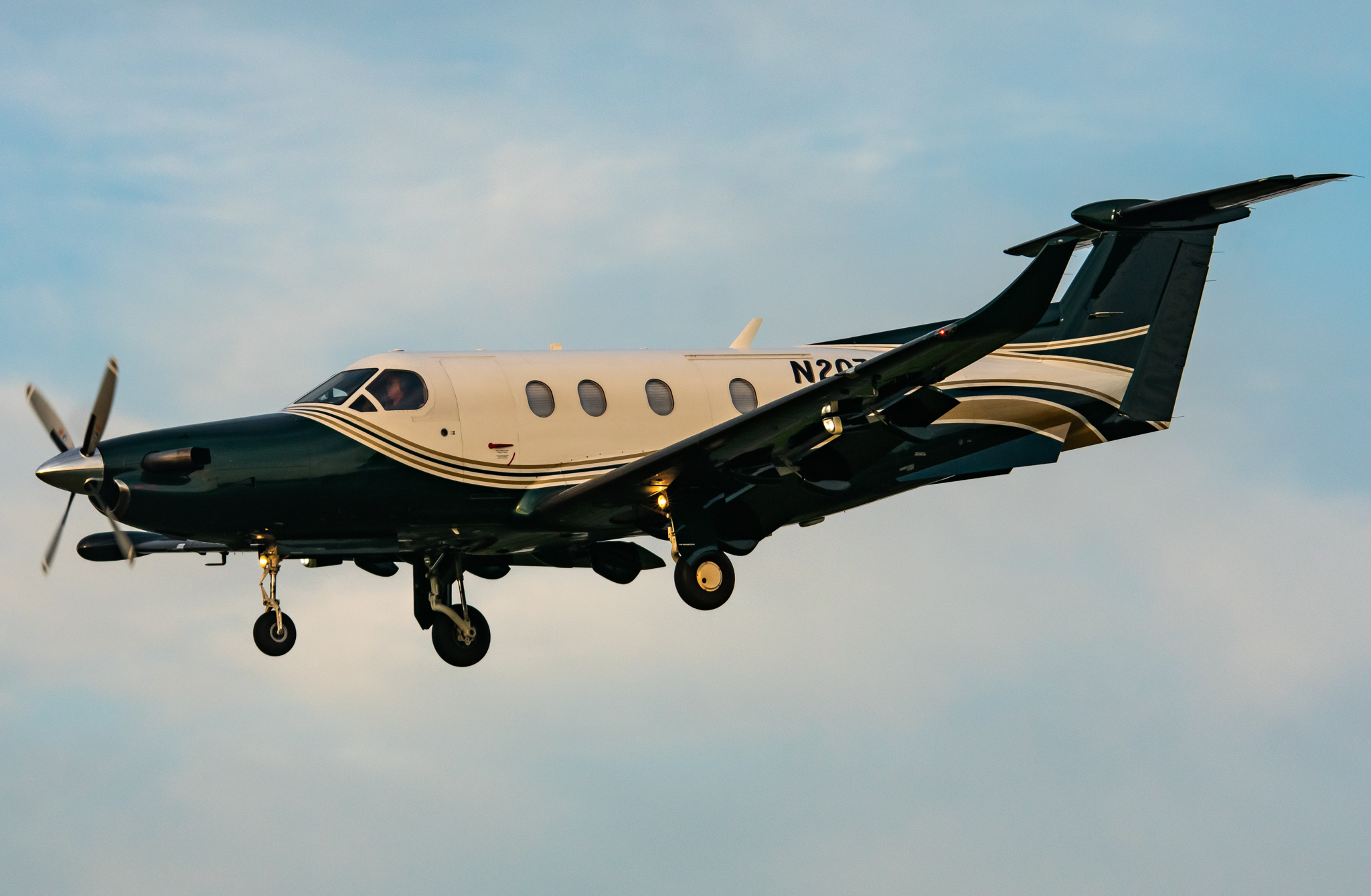 Full size: PRIVATE Pilatus PC-12 N207ST at Montgomery County Airpark