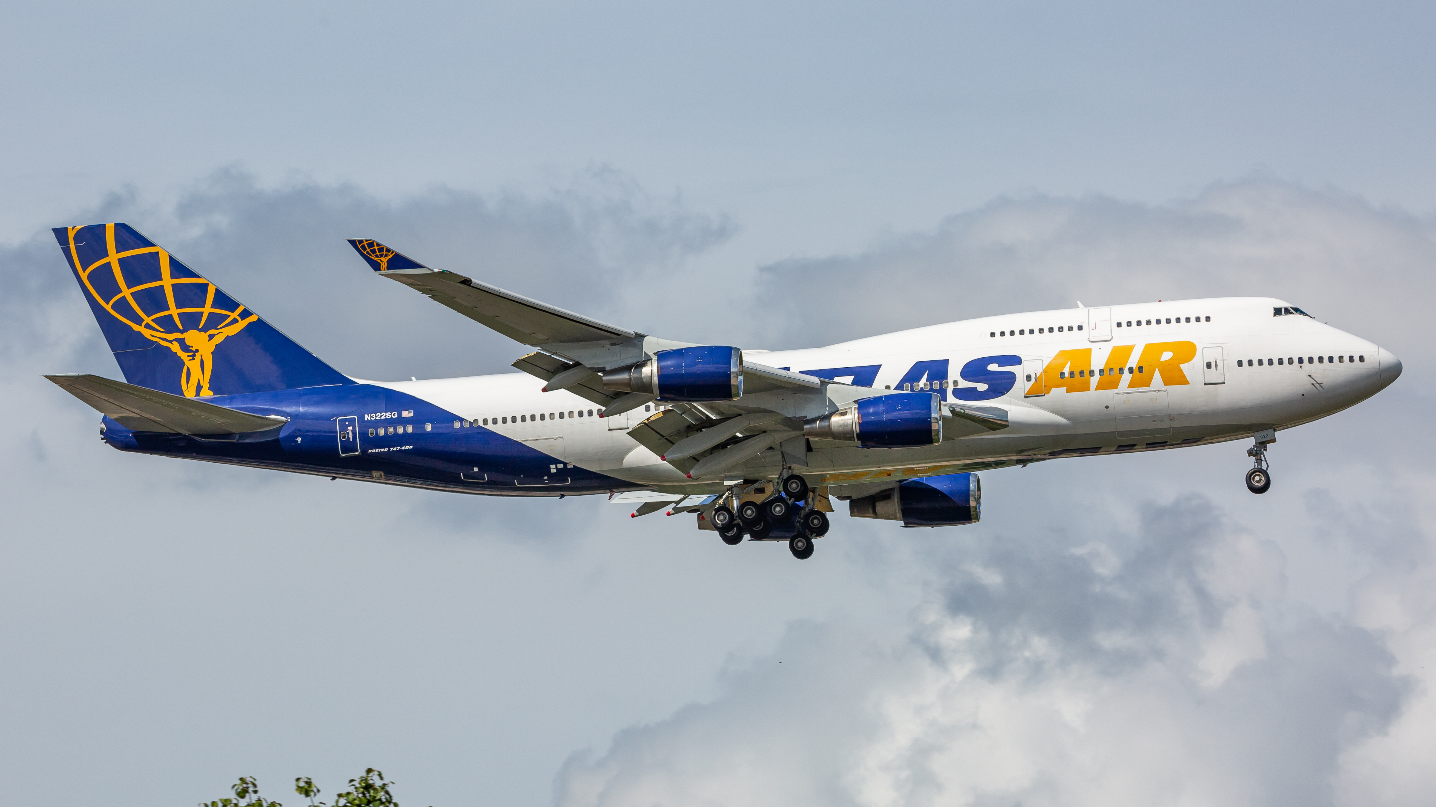 Full size: Atlas Air Boeing 747-400 N322SG at Baltimore/Washington International Thurgood Marshall Airport