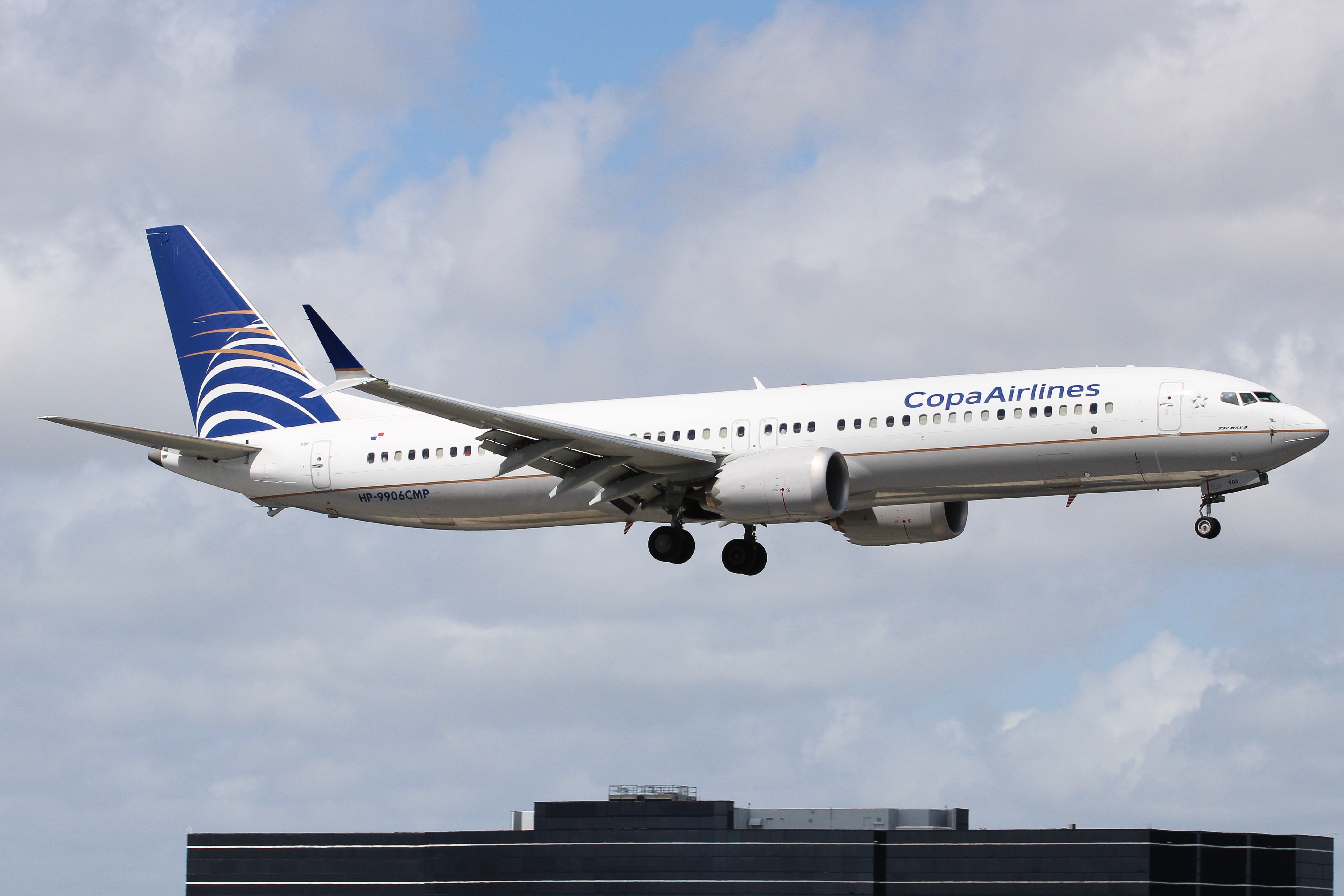 Full size: Copa Airlines Boeing 737 MAX 9 HP-9906CMP at Miami International Airport