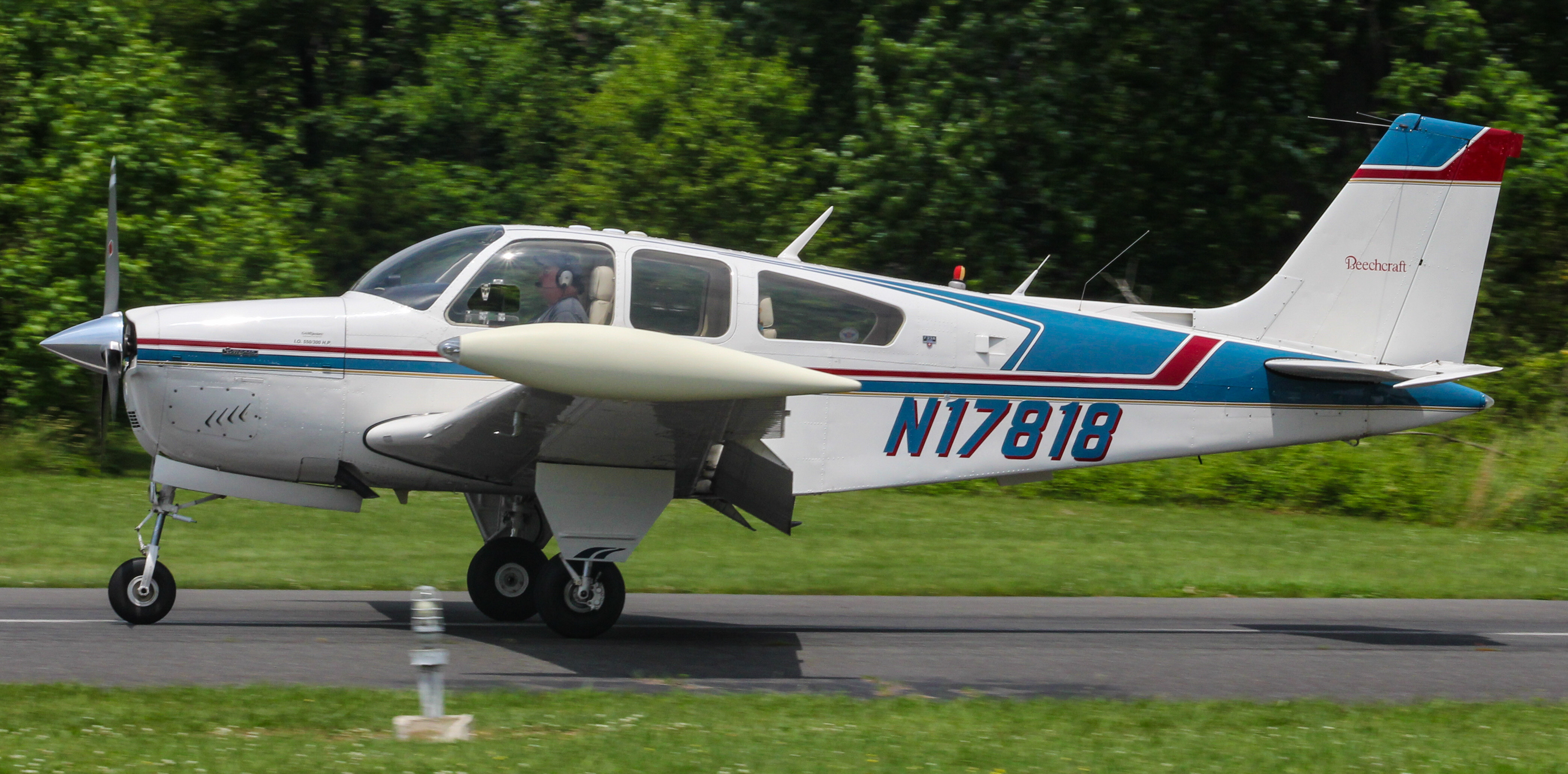 Full size: PRIVATE Beechcraft 33 Bonanza  N17818 at Cross Keys Airport