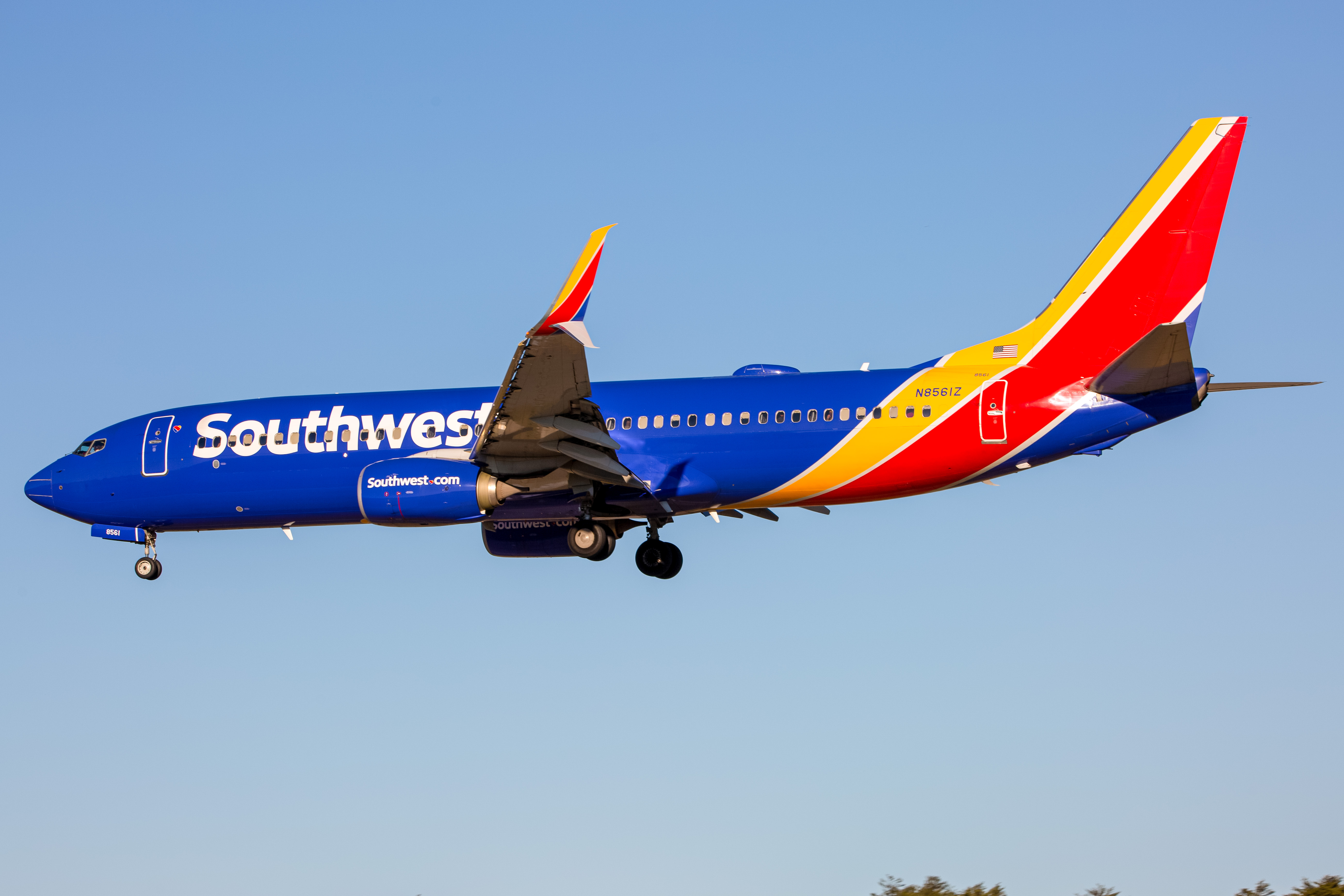 Full size: Southwest Airlines Boeing 737-800 N8561Z at Baltimore/Washington International Thurgood Marshall Airport