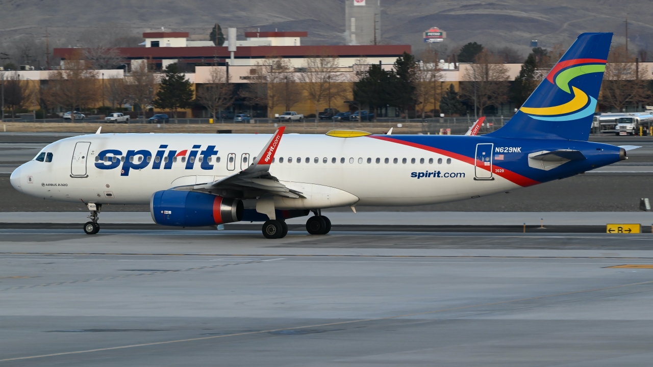 Full size: Spirit Airlines Airbus A320 N629NK at Reno/Tahoe International Airport