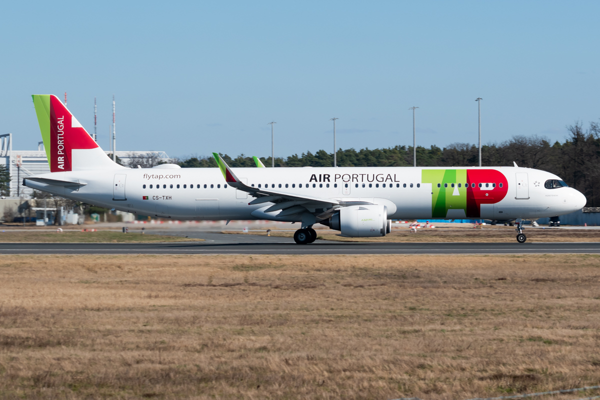 Full size: TAP Air Portugal Airbus A321NEO CS-TXH at Frankfurt International Airport