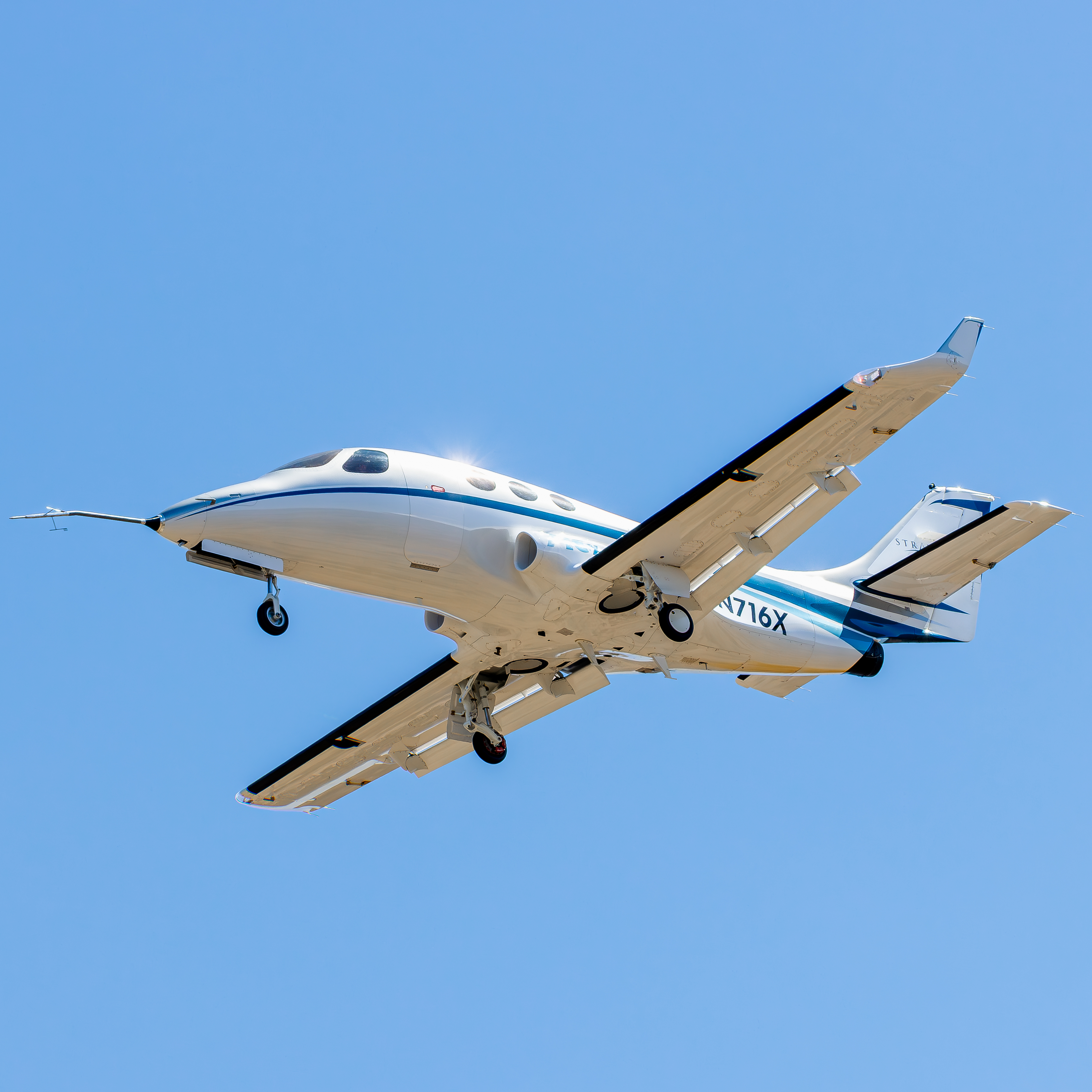 Full size: PRIVATE Stratos 716X N716X at Roberts Field Airport