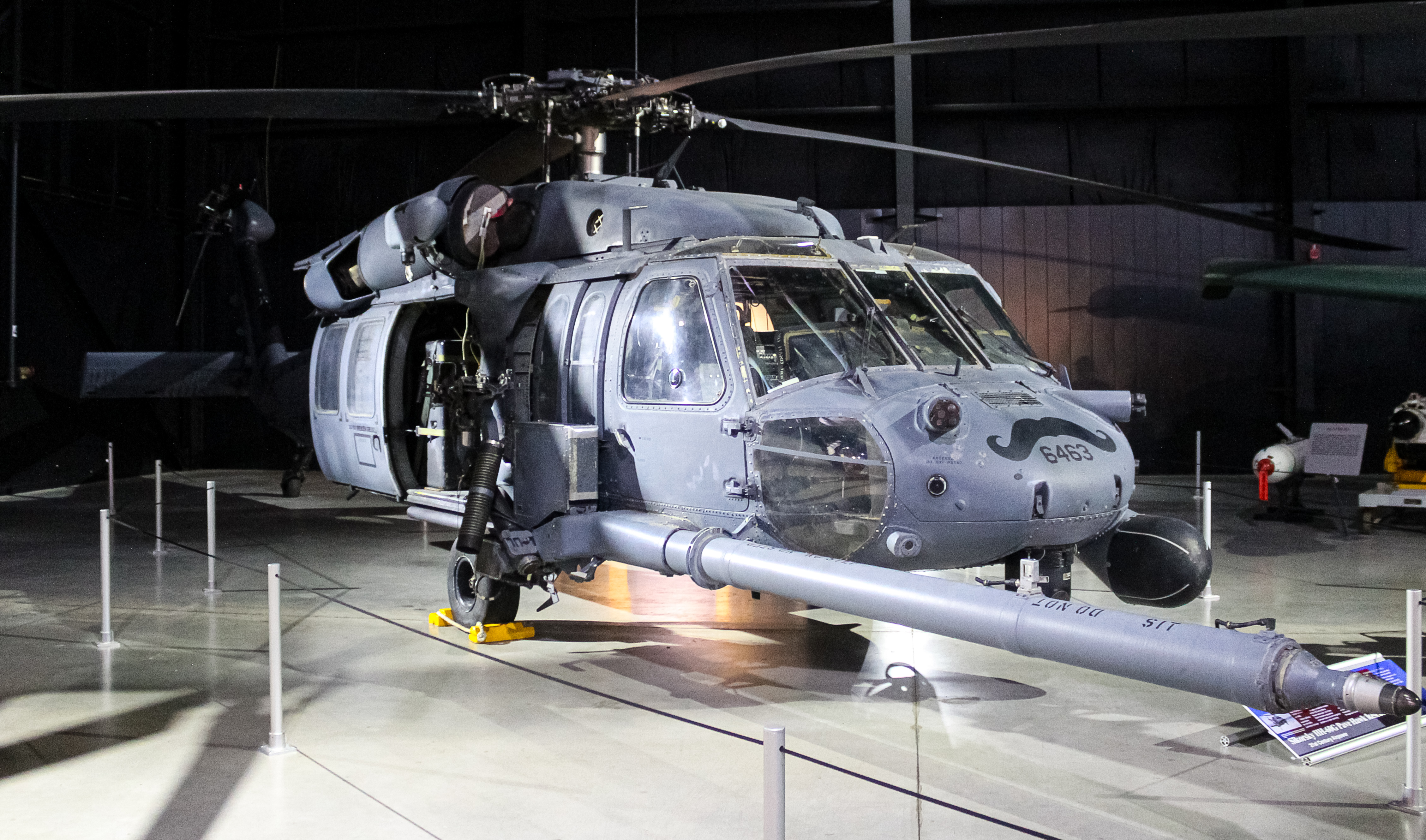 Full size: USAF - United States Air Force Sikorsky HH-60G Pave Hawk 26463 at Wright-Patterson Air Force Base