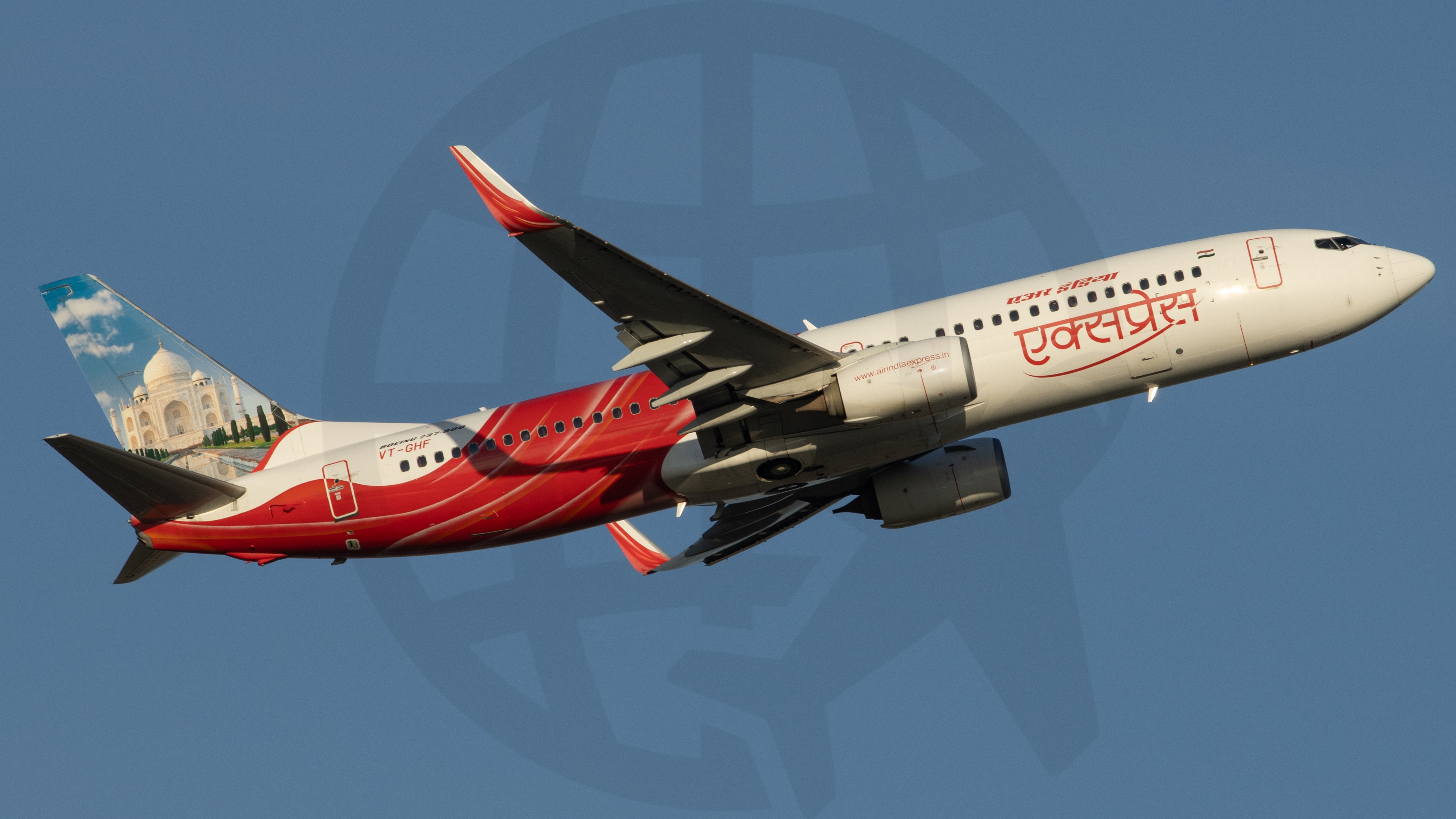 Full size: Air India Express Boeing 737-800 VT-GHF at Singapore-Changi Airport