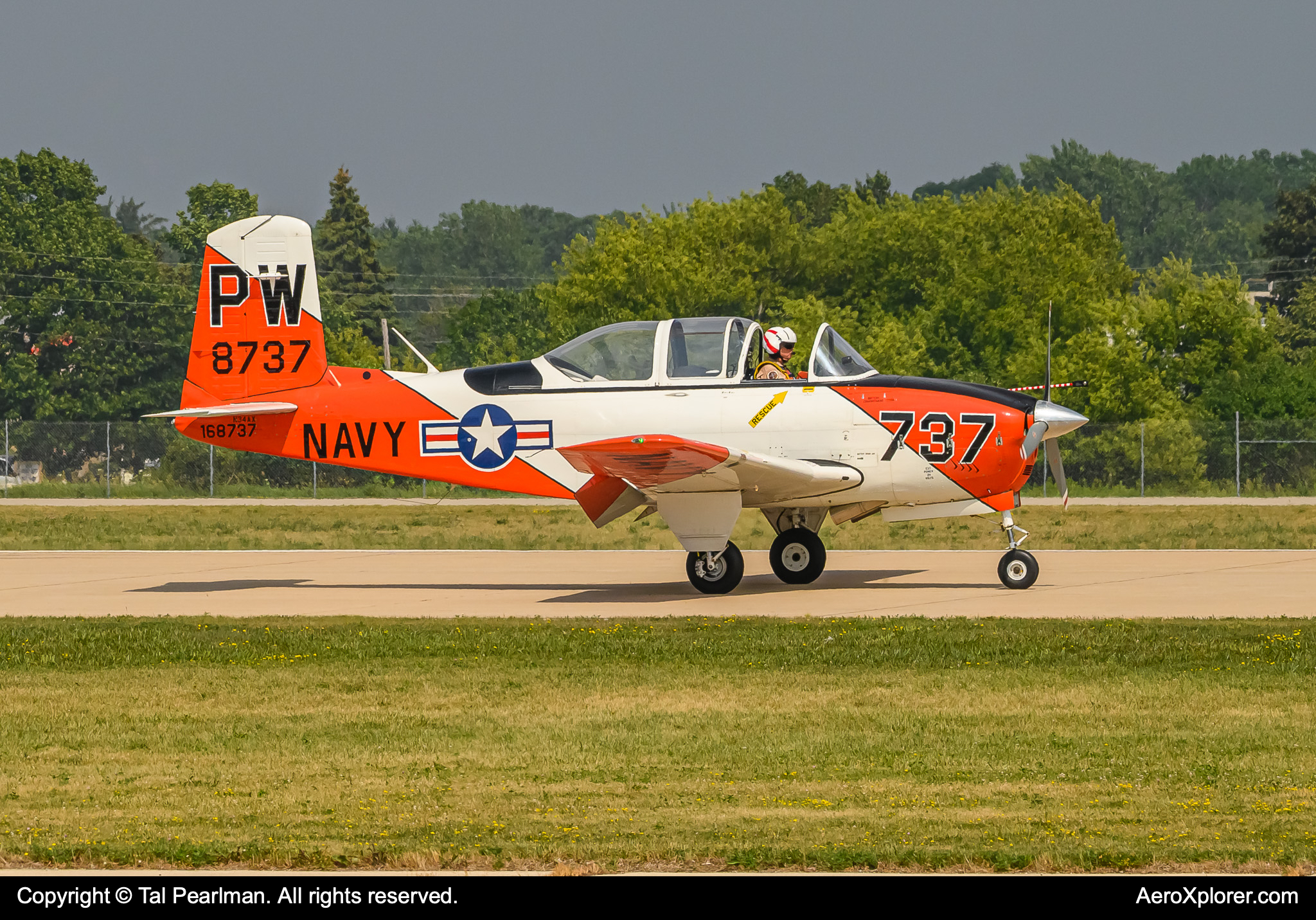 Full size: PRIVATE Beechcraft T-34 Mentor  N34AX at Wittman Regional Airport