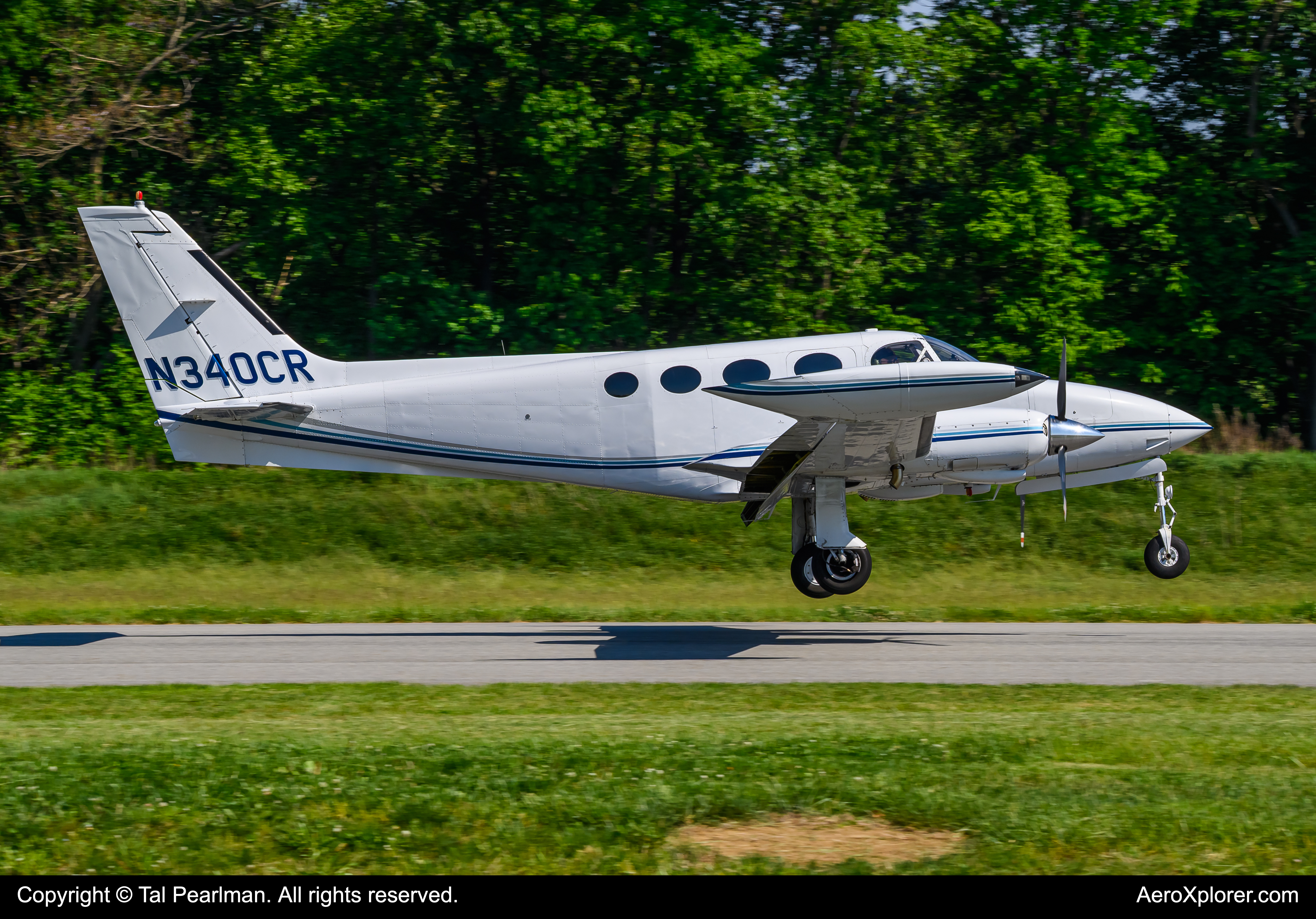 Full size: PRIVATE Cessna 340 N340CR at New Garden Airport