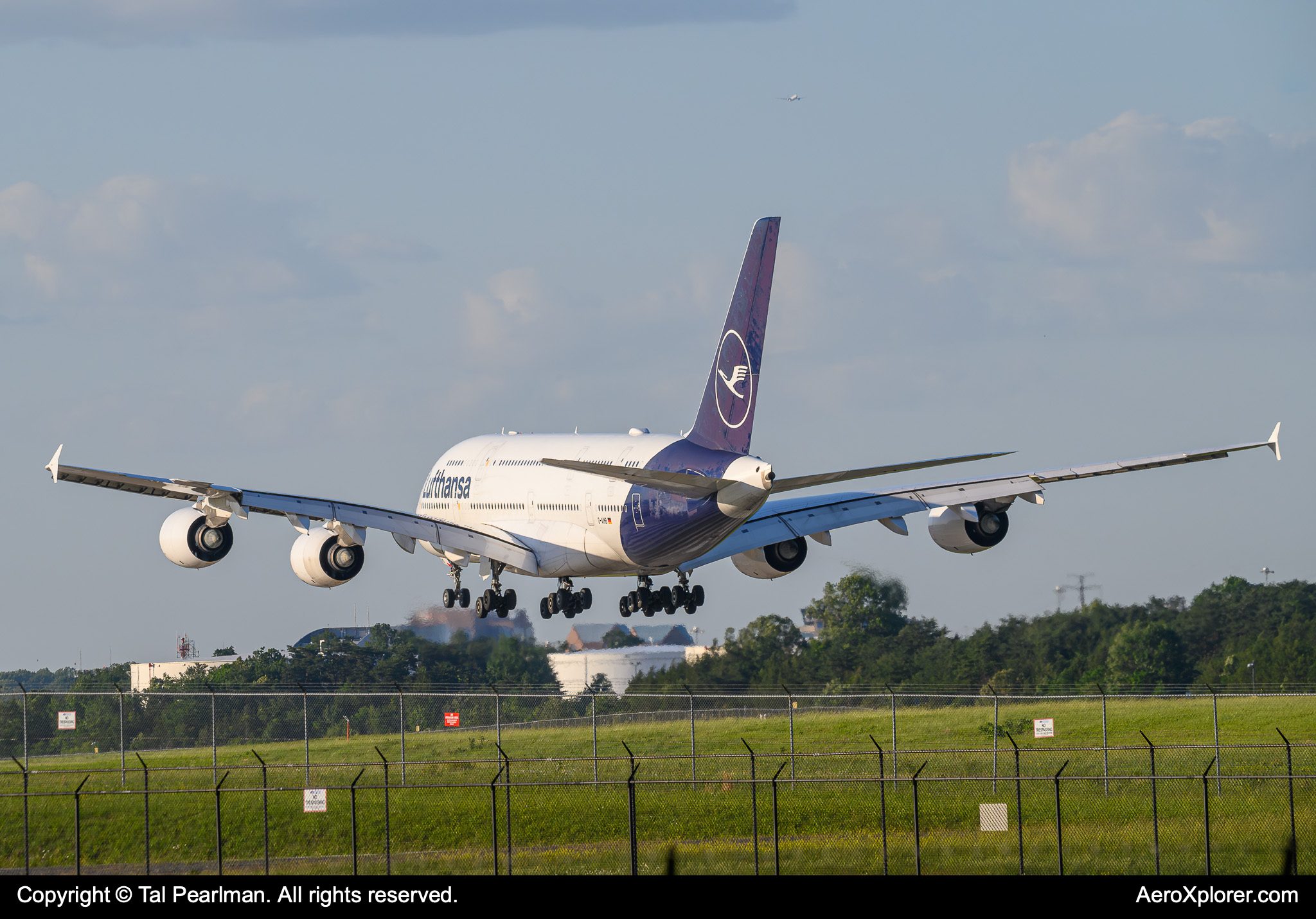 Full size: Lufthansa Airbus A380-800 D-AIMB at Washington Dulles International Airport