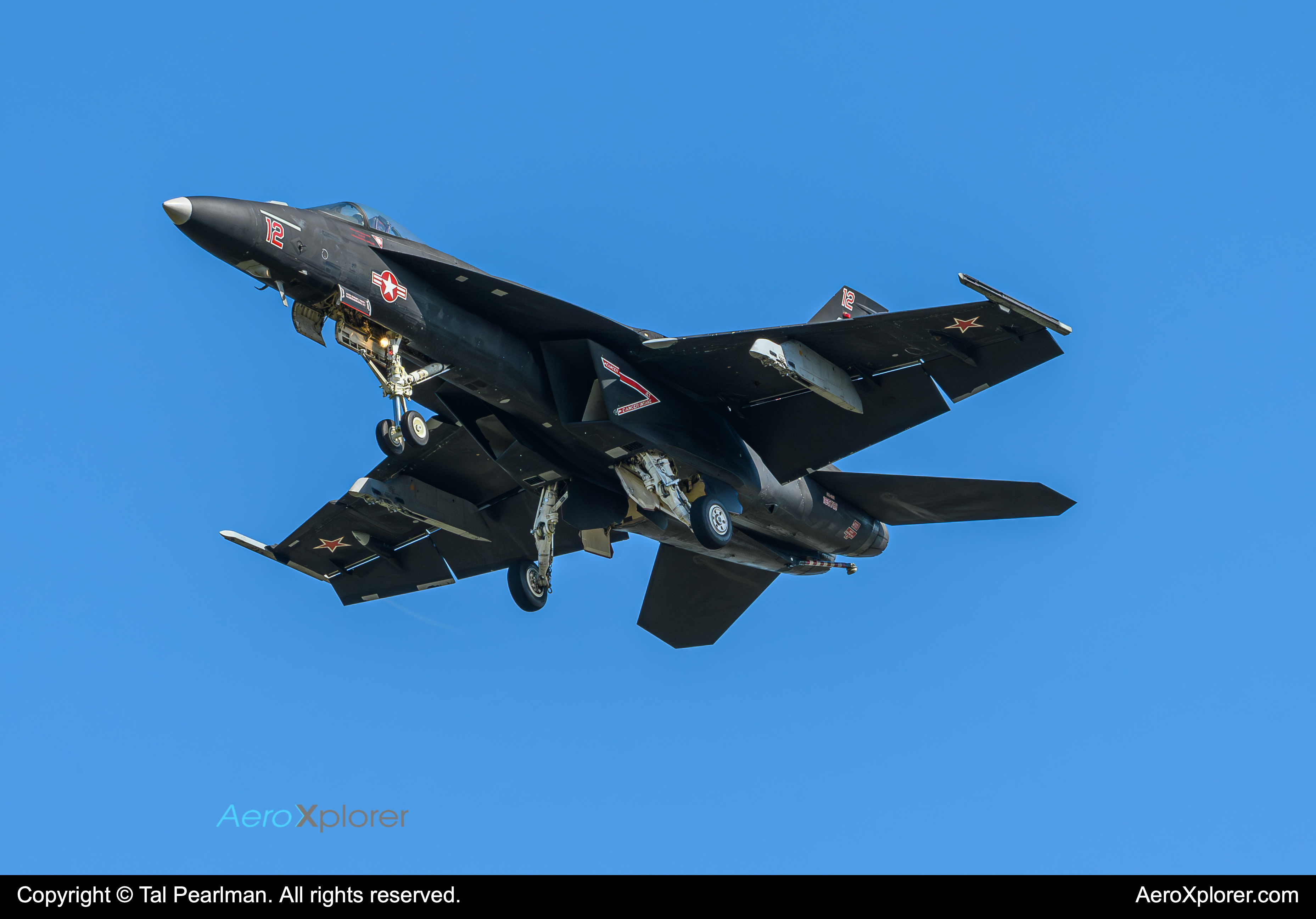 Full size: USN - United States Navy Boeing F/A-18E/F Super Hornet 16-5781 at Oceana Naval Air Station (Apollo Soucek Field)