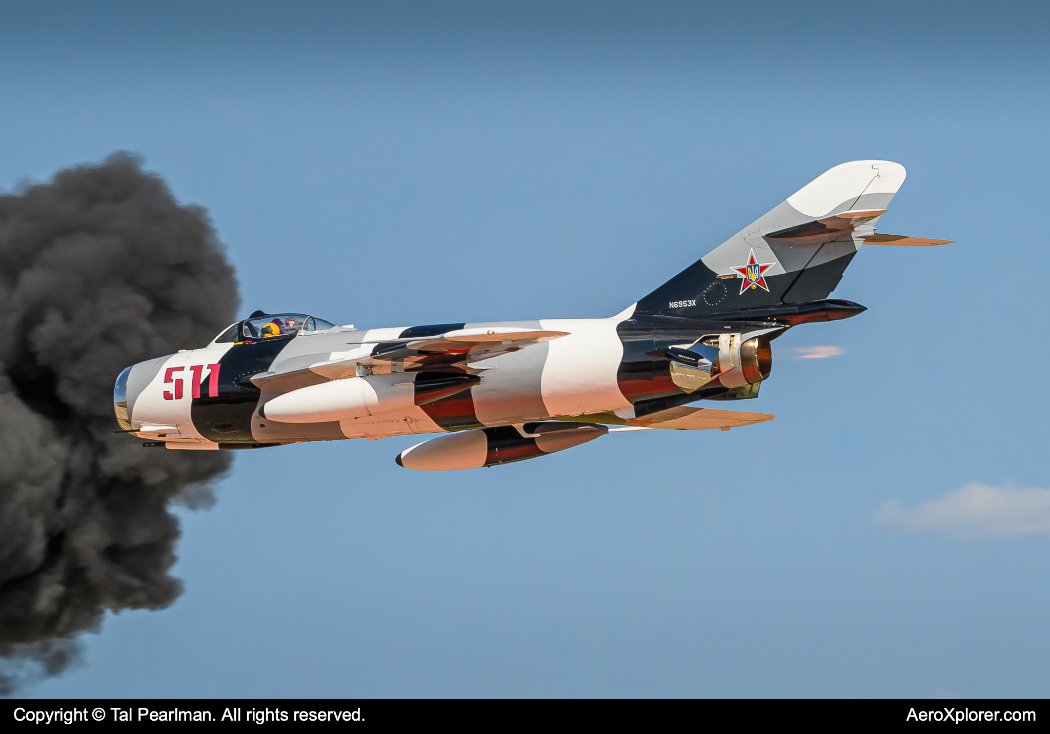 Full size: PRIVATE Mikoyan-Gurevich MiG-17 N6953X at Wittman Regional Airport