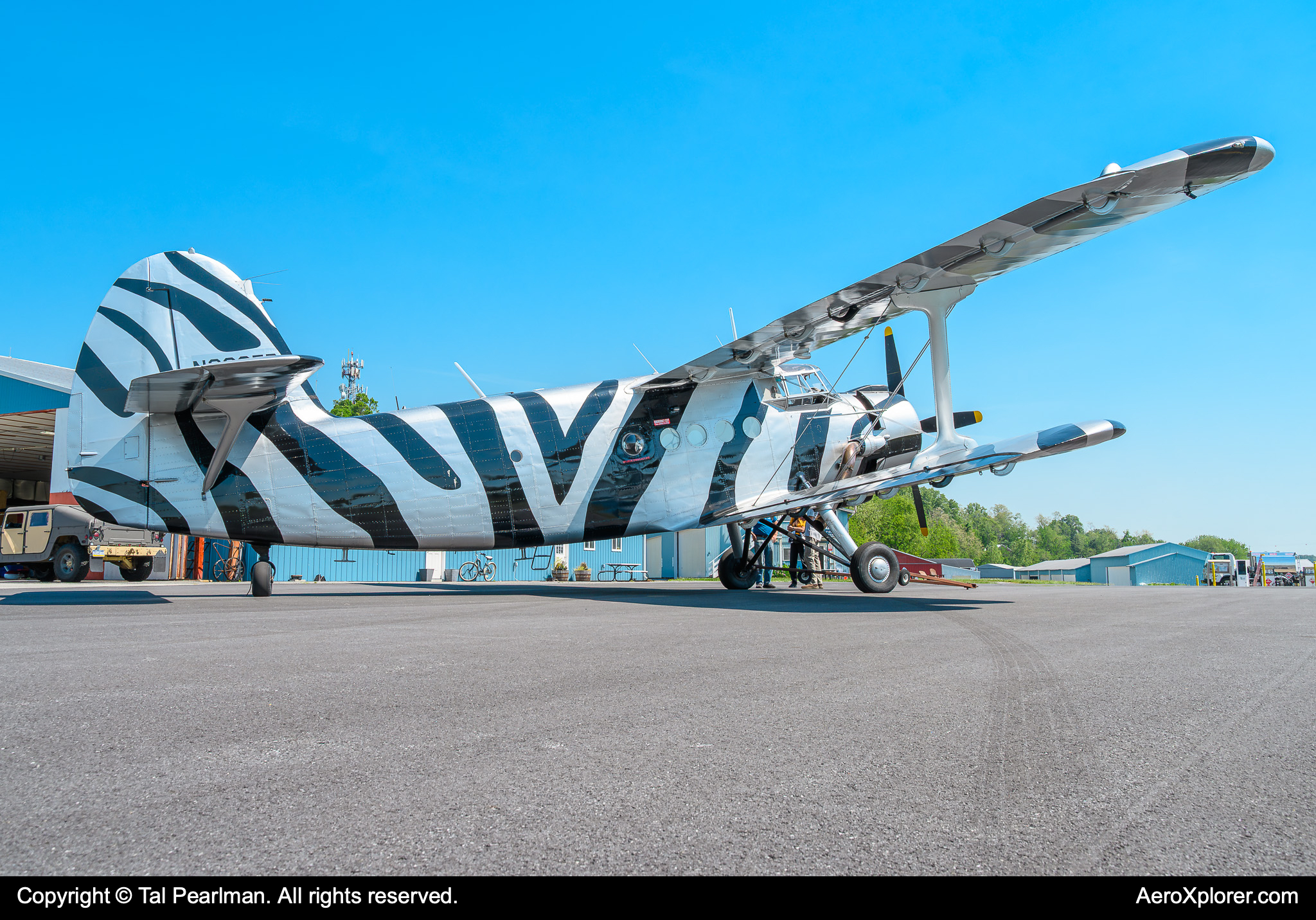 Full size: PRIVATE Antonov AN-2 N882EZ at New Garden Airport