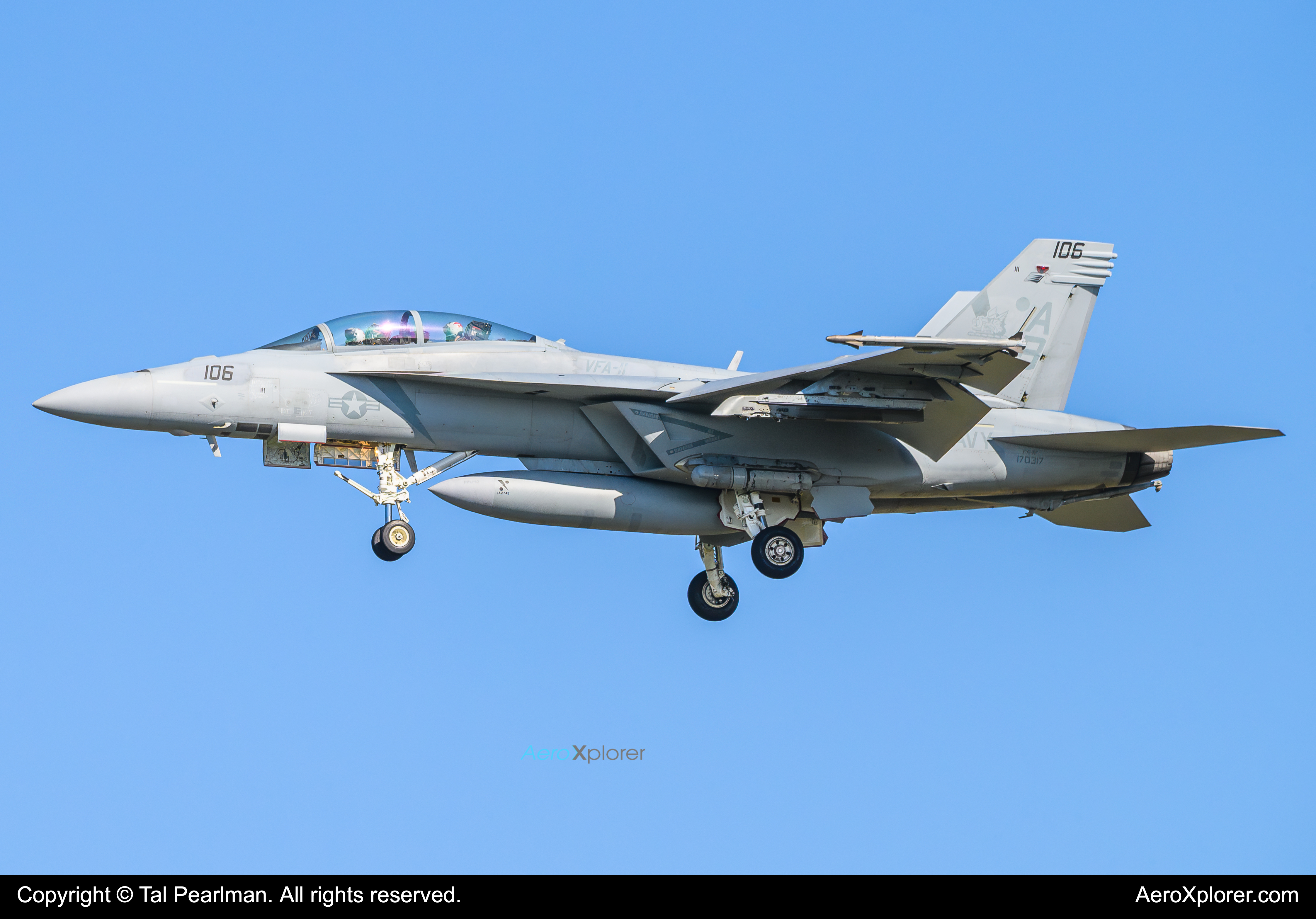 Full size: USN - United States Navy Boeing F/A-18E/F Super Hornet 17-0317 at Oceana Naval Air Station (Apollo Soucek Field)