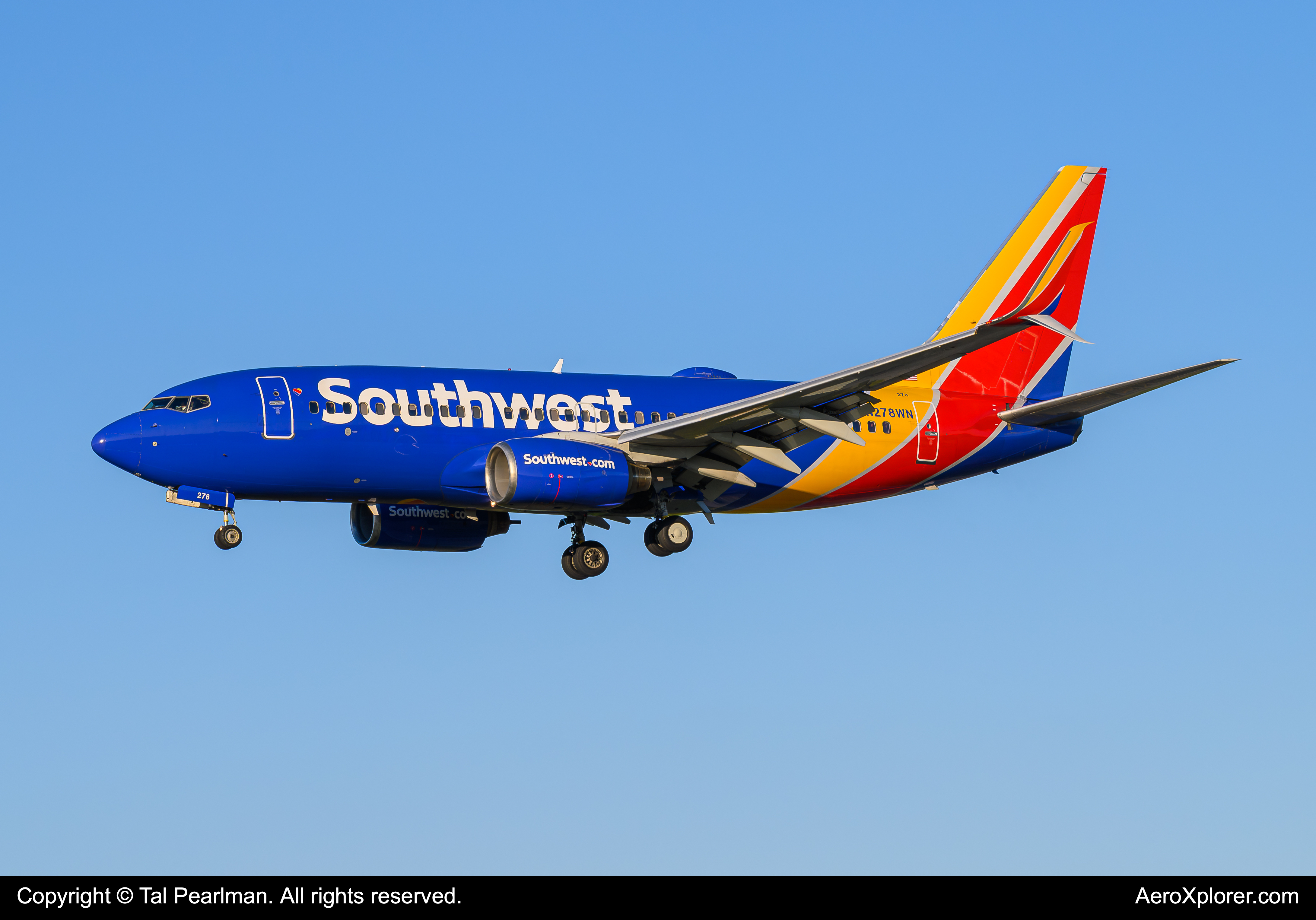 Full size: Southwest Airlines Boeing 737-700 N278WN at Baltimore/Washington International Thurgood Marshall Airport