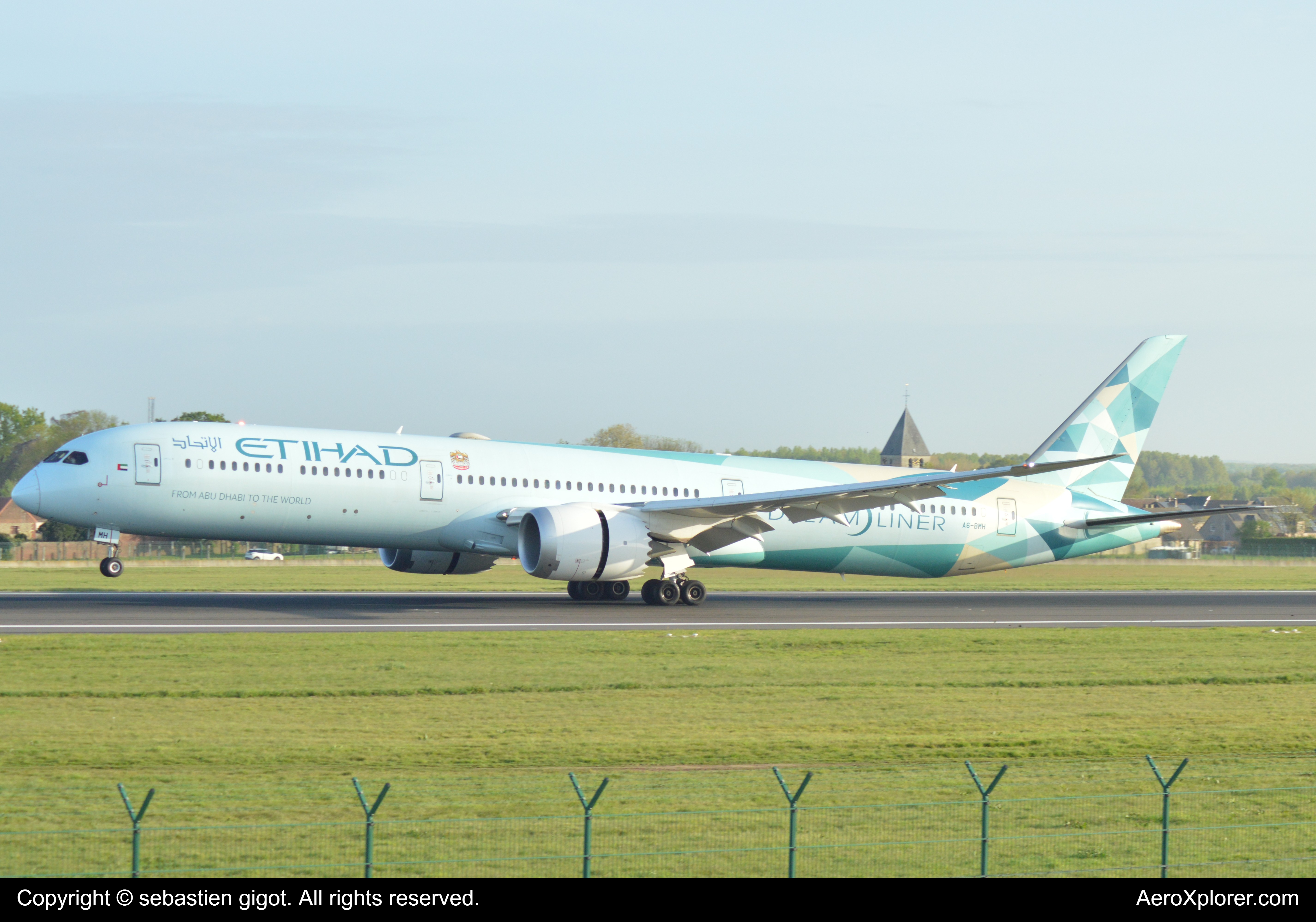 Full size: Etihad Airways Boeing 787-10 A6-BMH at Brussels Airport