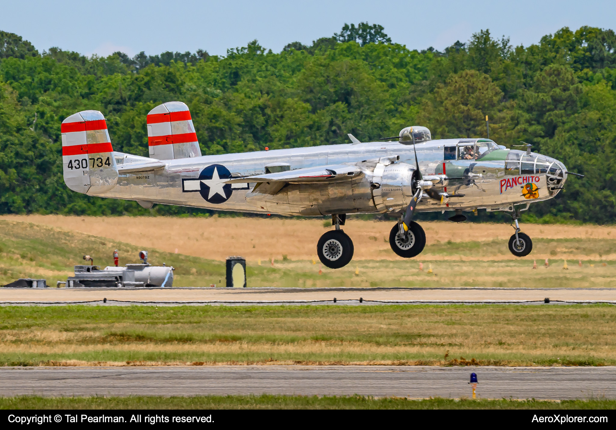 Full size: PRIVATE  North American B-25 Mitchell N9079Z at Patuxent River Naval Air Station