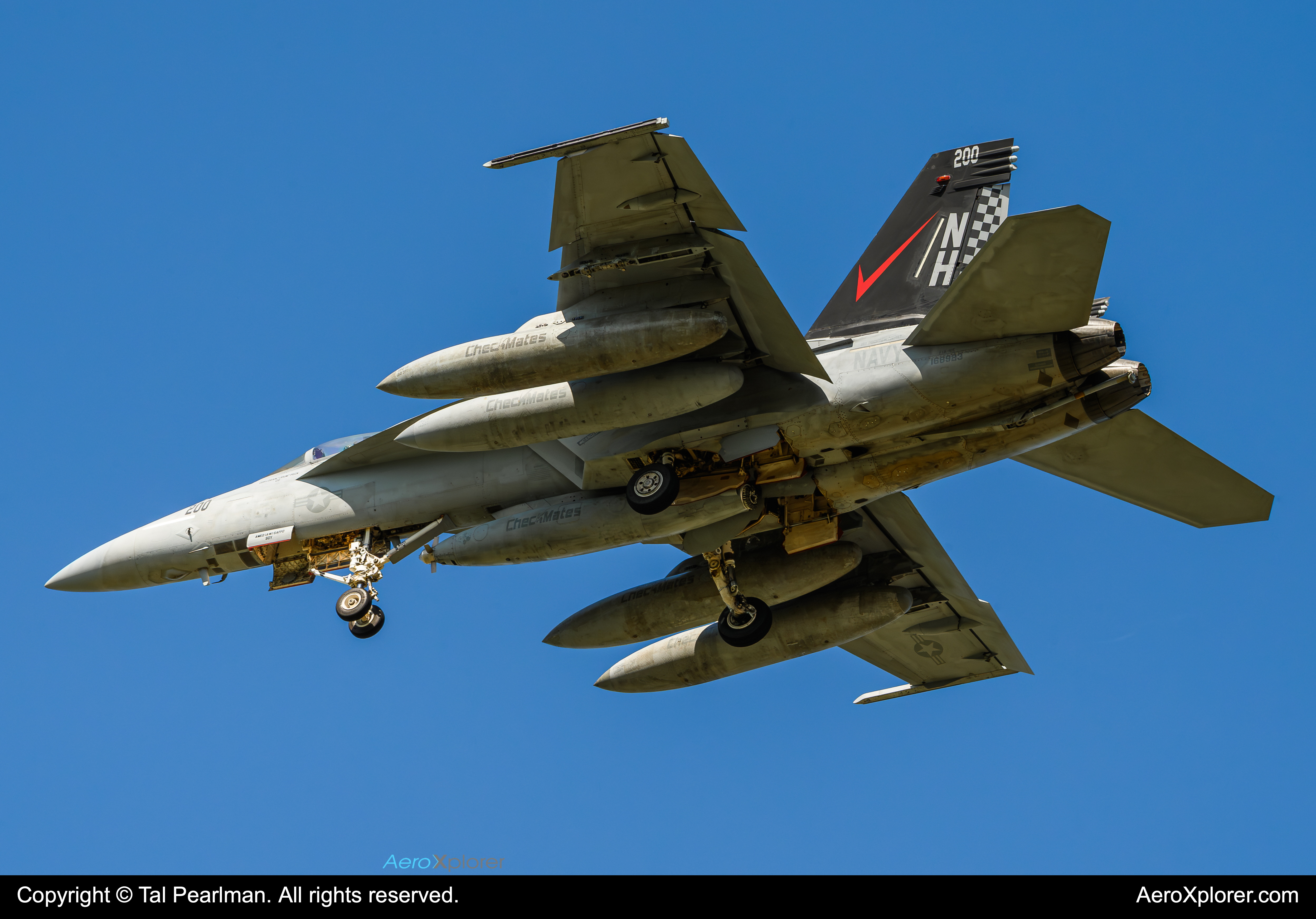 Full size: USN - United States Navy Boeing EA-18G Growler 16-8923 at Oceana Naval Air Station (Apollo Soucek Field)