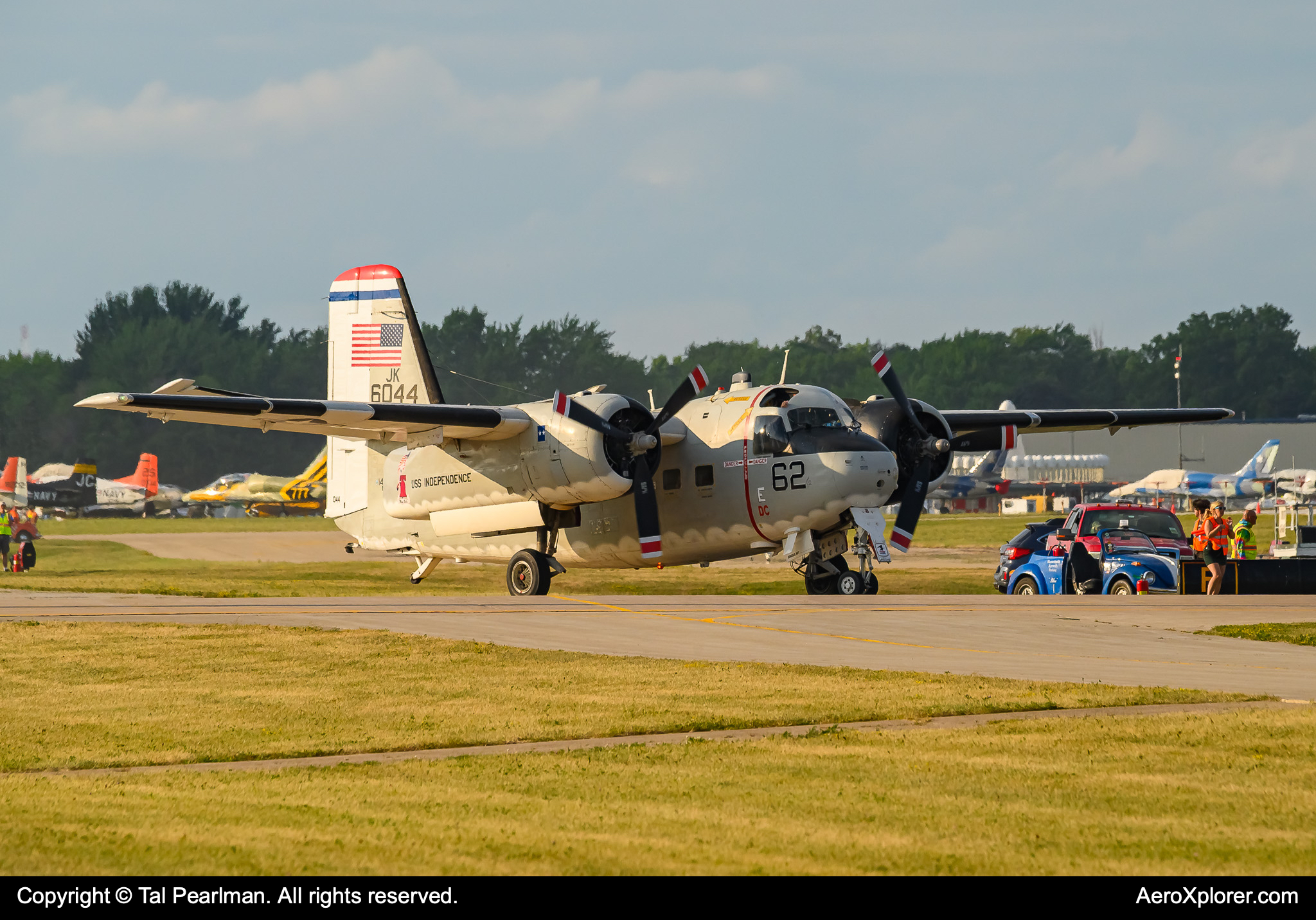 Full size: PRIVATE Grumman C-1 Trader N189G at Wittman Regional Airport