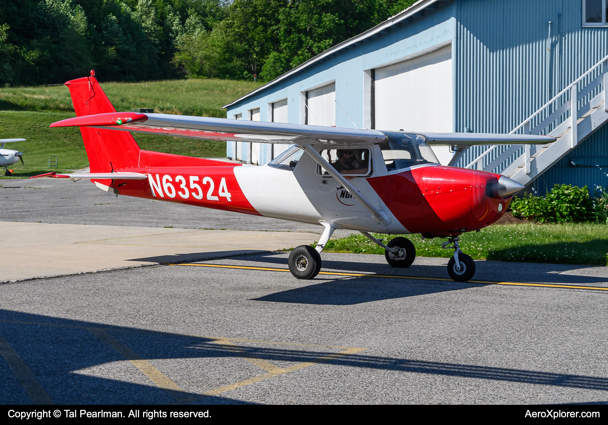Full size: PRIVATE Cessna 150 N63524 at New Garden Airport