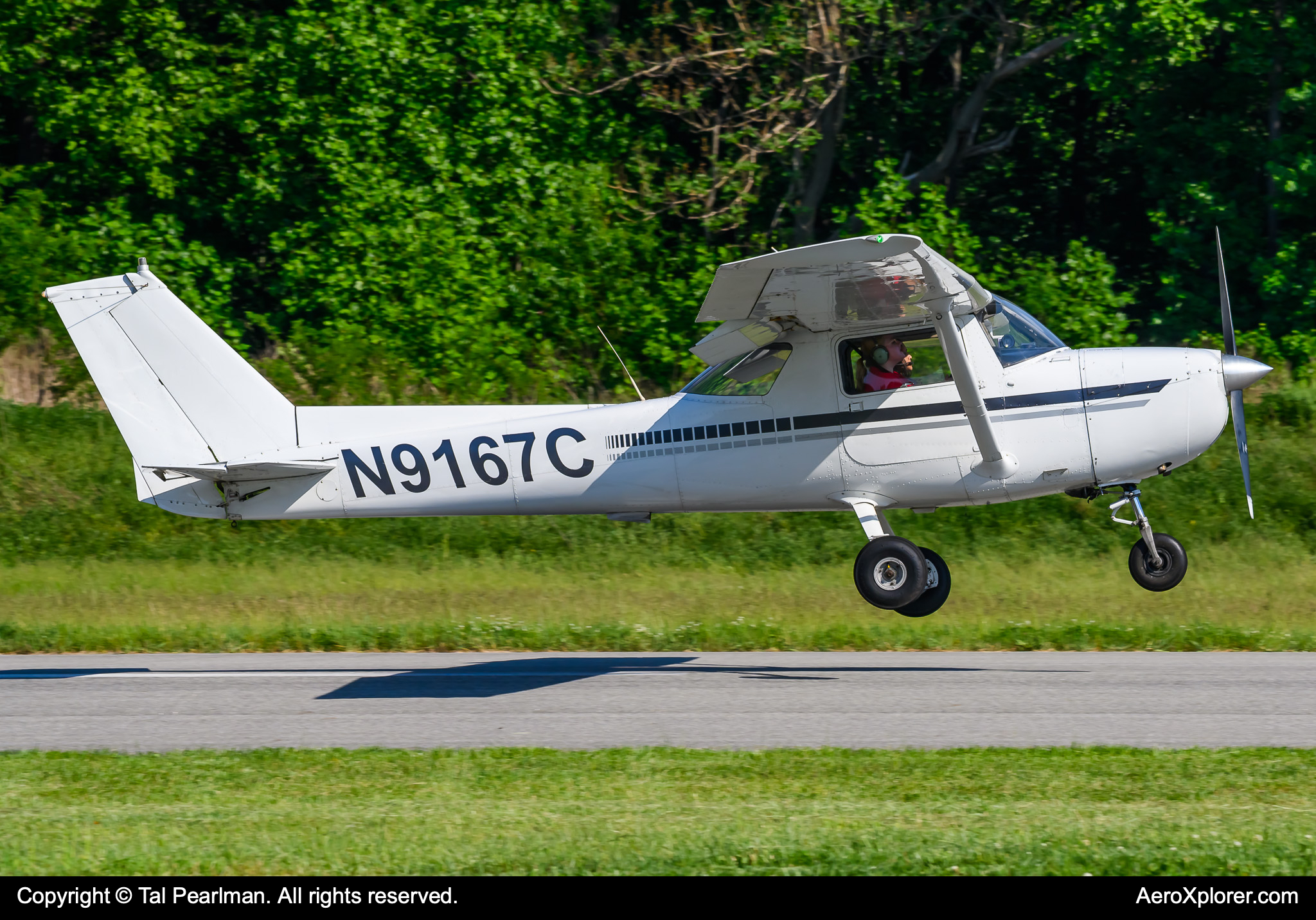 Full size: PRIVATE Cessna 150 N9167C at New Garden Airport