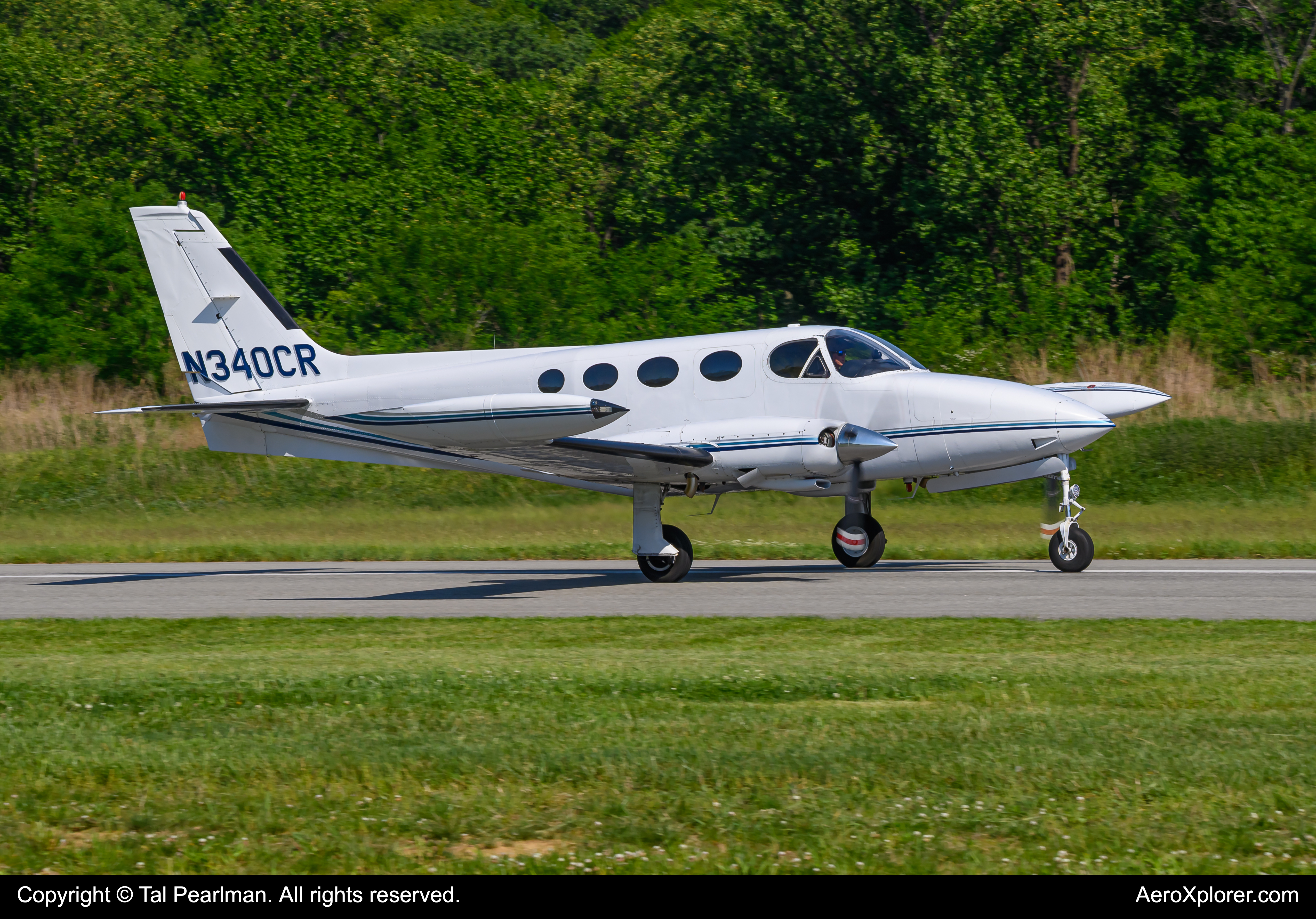 Full size: PRIVATE Cessna 340 N340CR at New Garden Airport